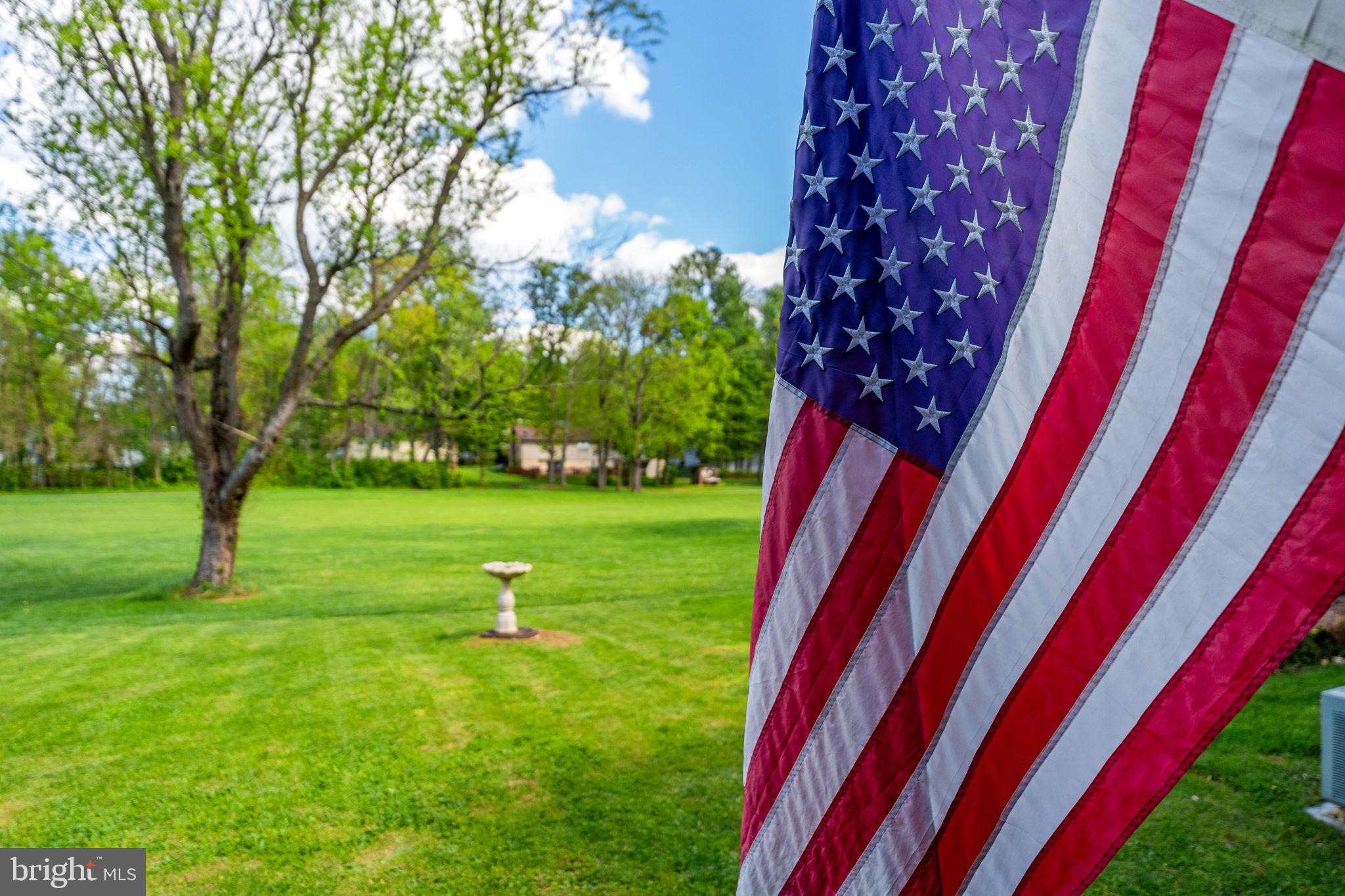 LOCUST HILL - Residential