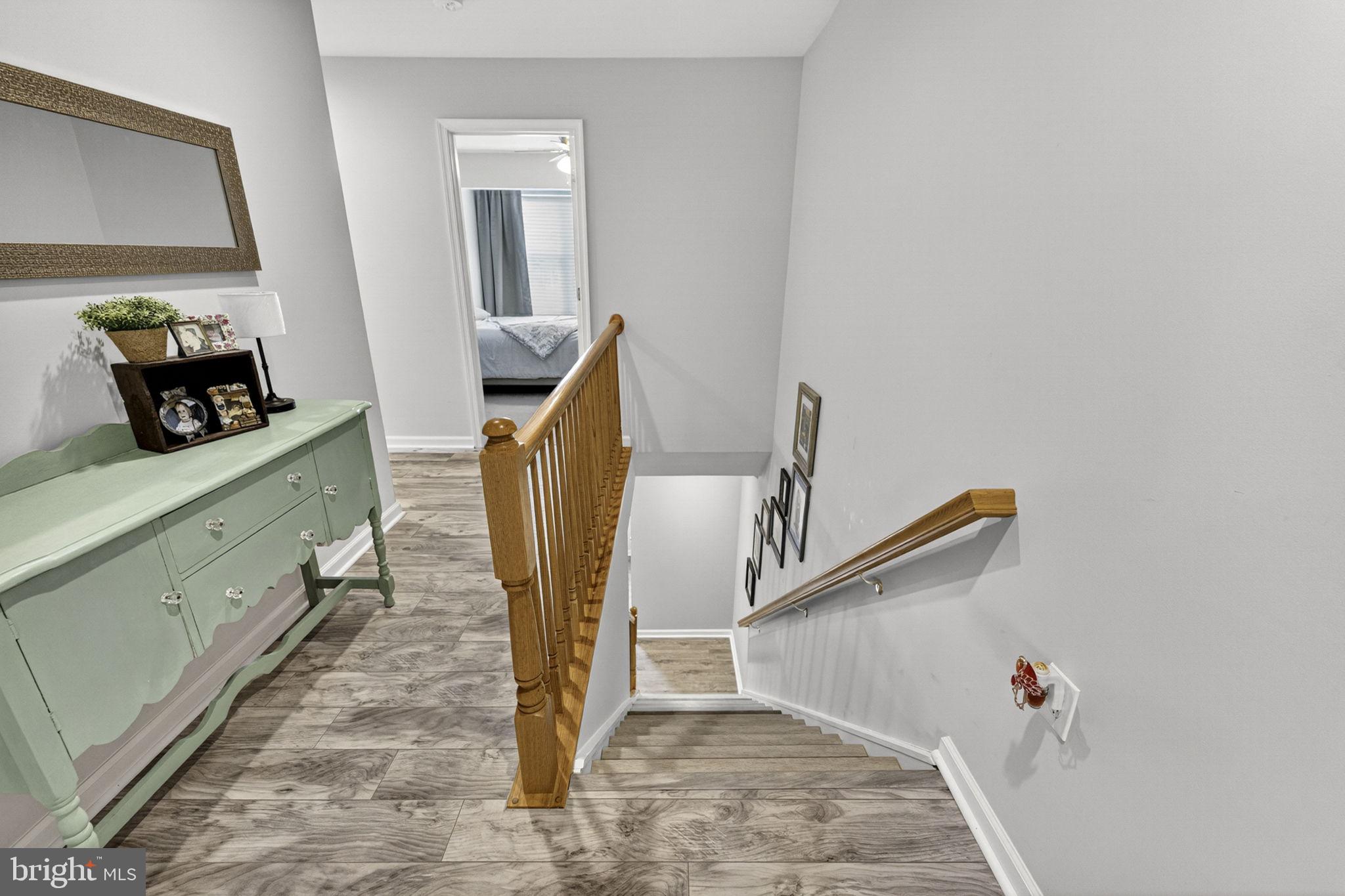 LOCUST HILL - Residential