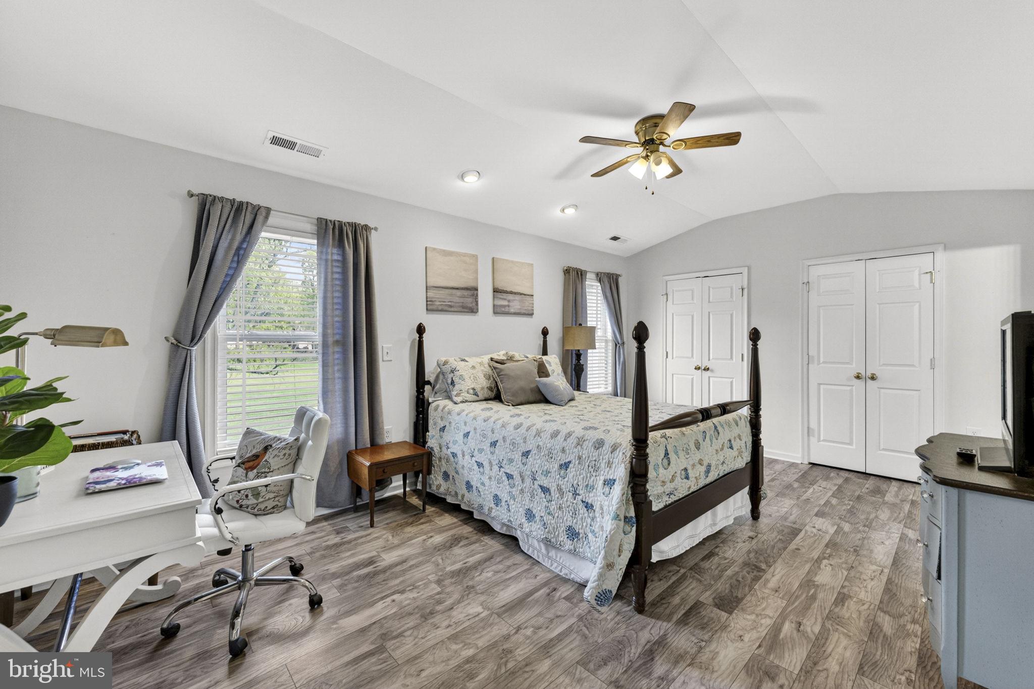 LOCUST HILL - Residential