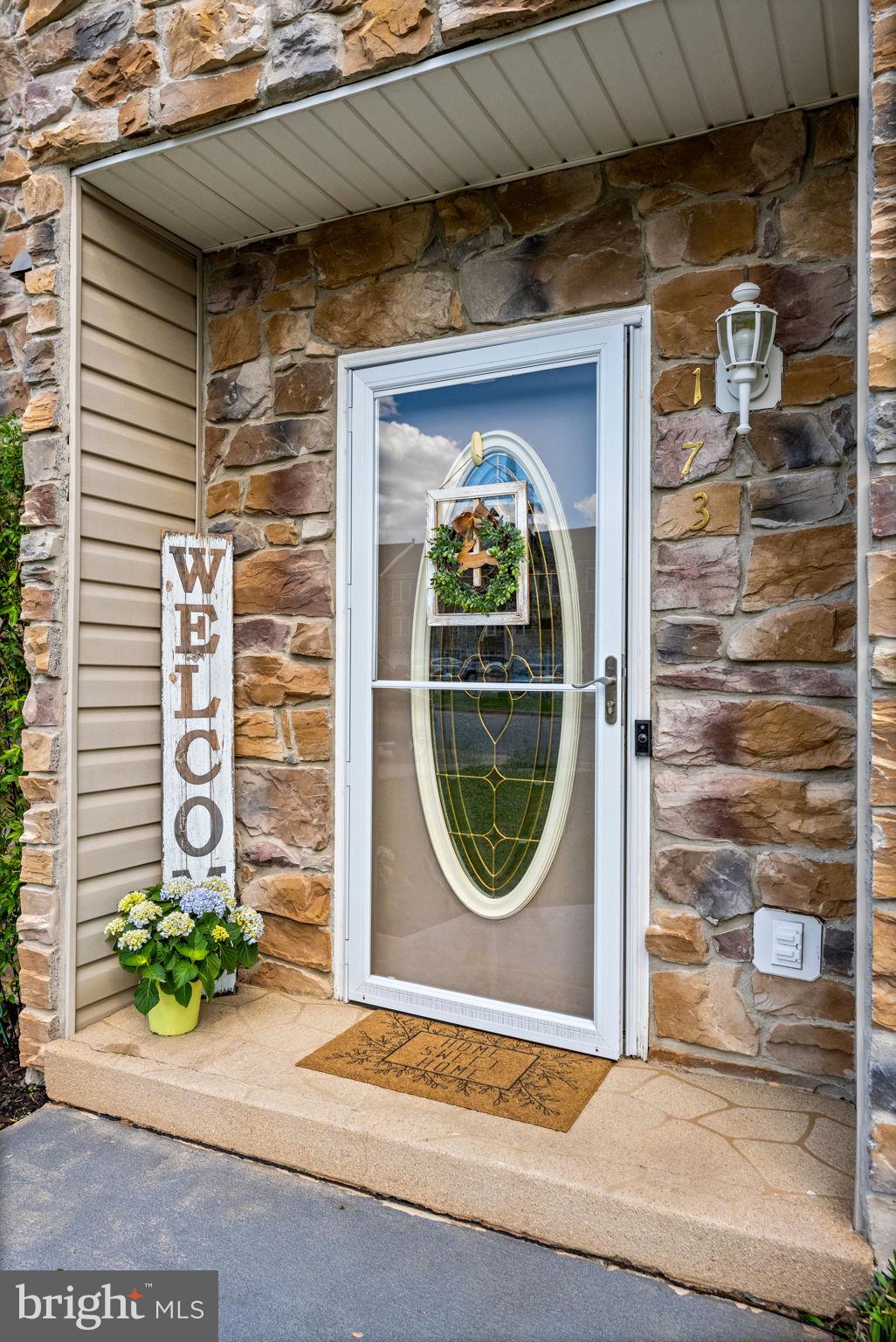 LOCUST HILL - Residential