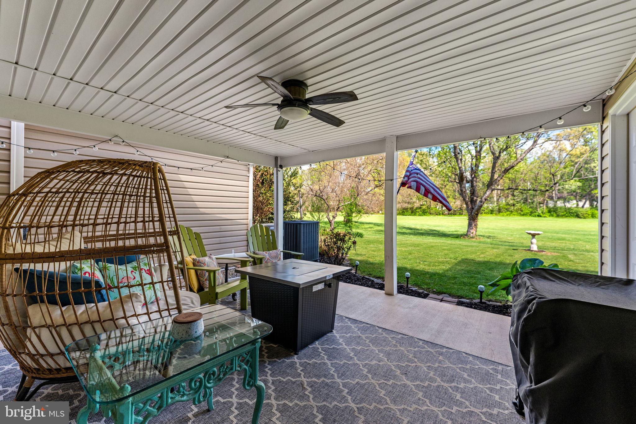 LOCUST HILL - Residential