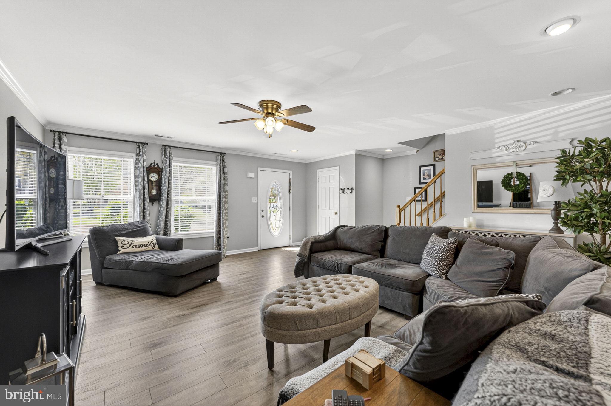 LOCUST HILL - Residential