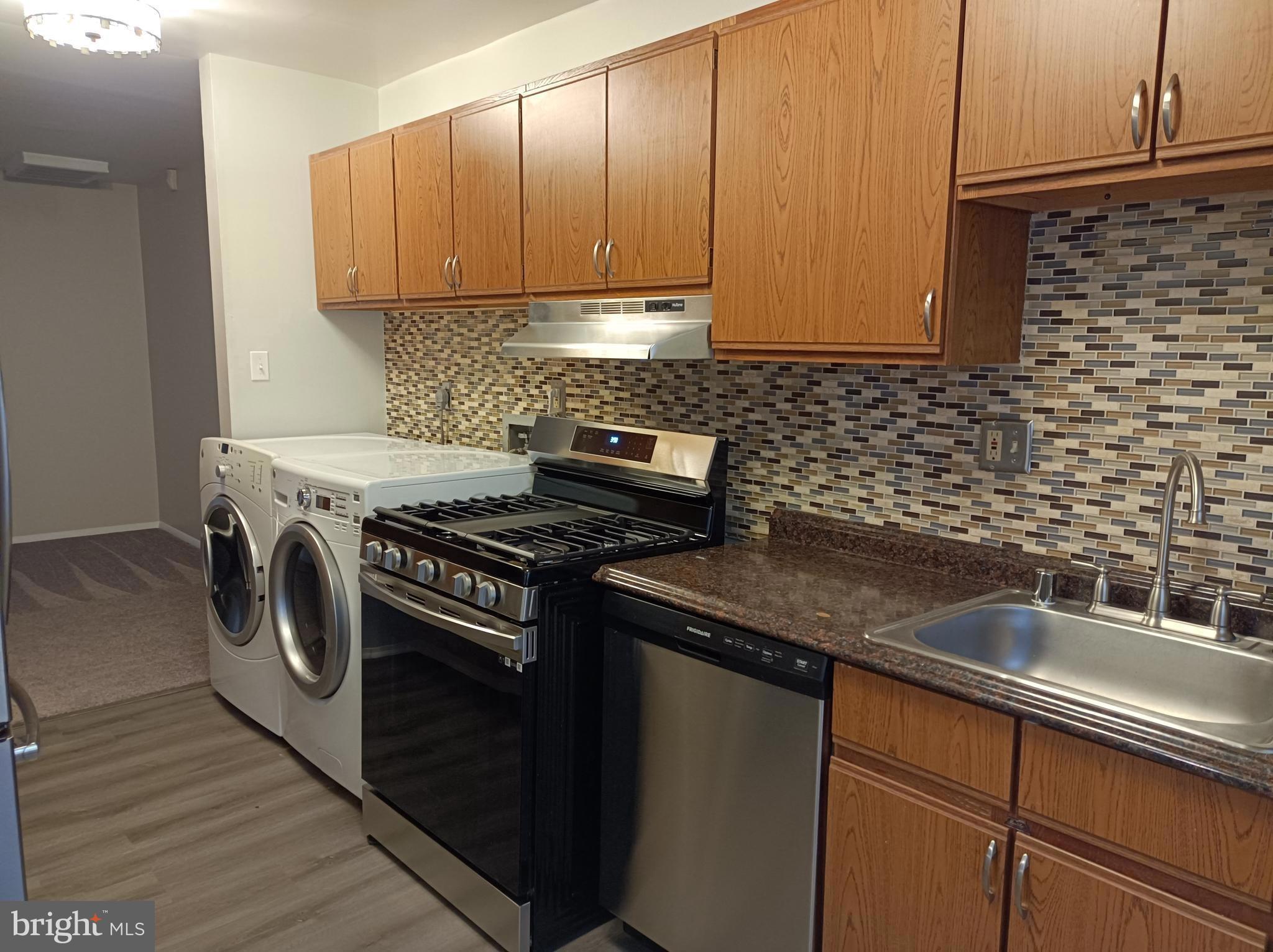 CARRINGTON - Residential Lease