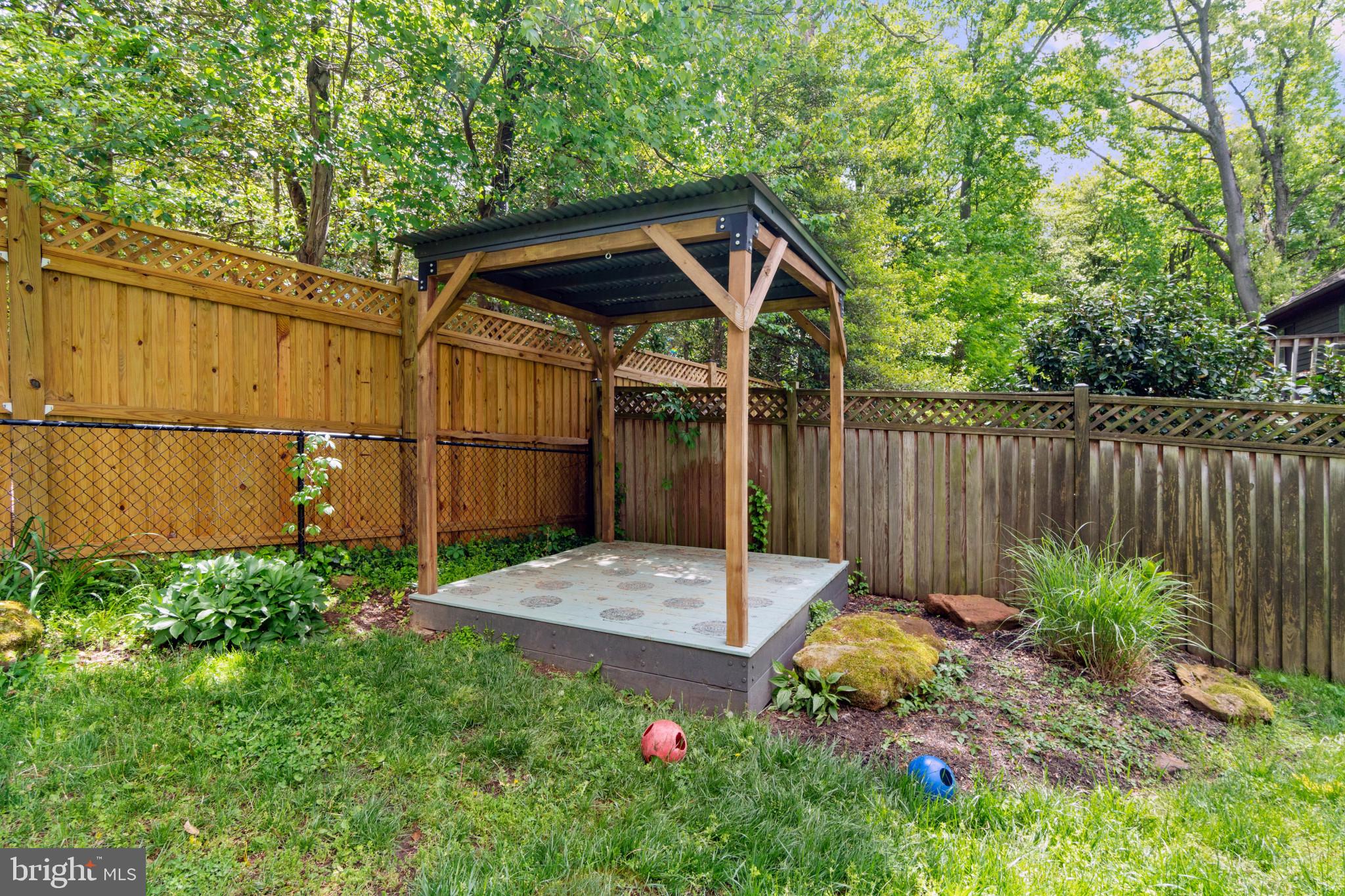 BERRYWOOD WEST - Residential