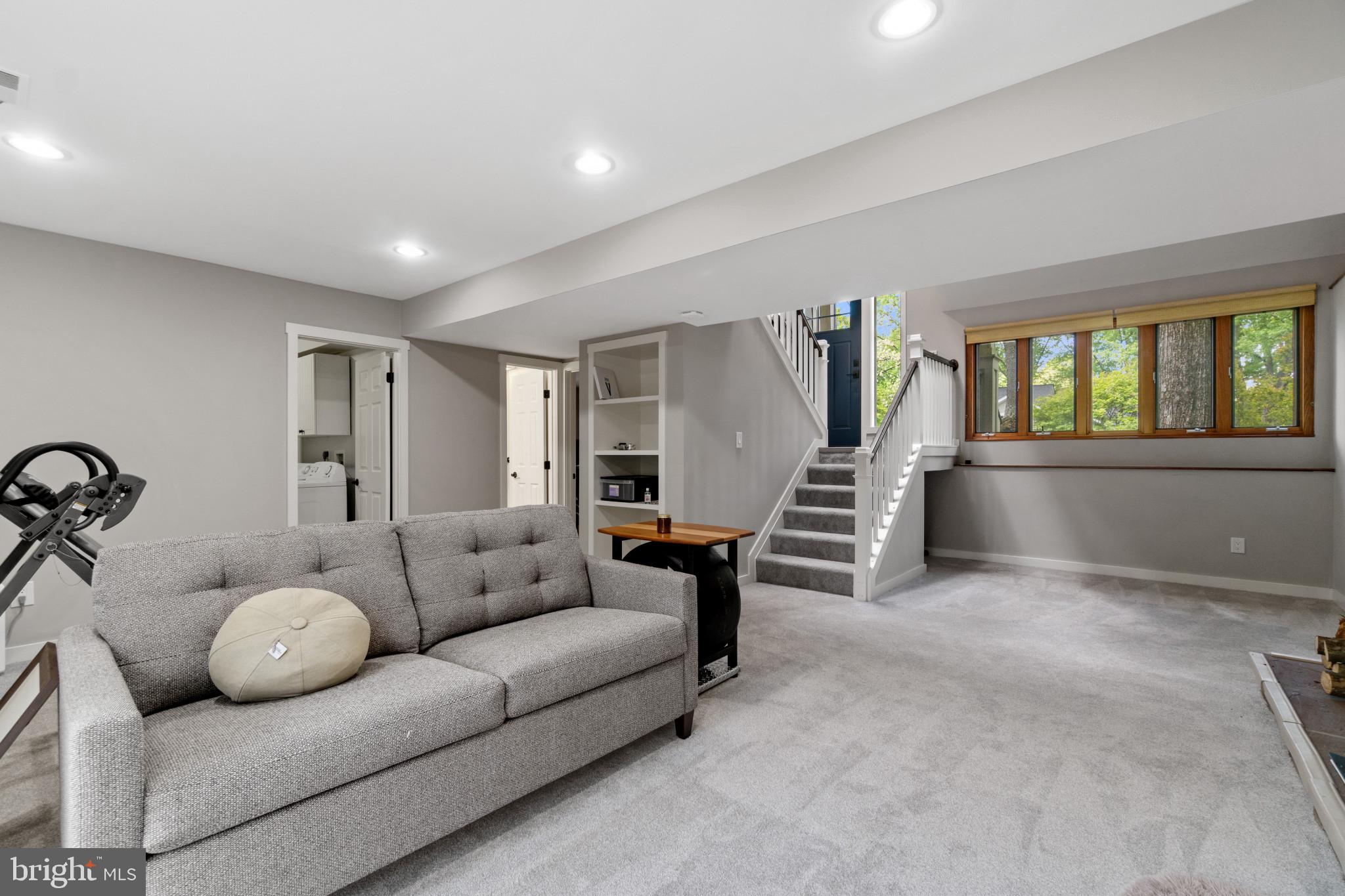 BERRYWOOD WEST - Residential