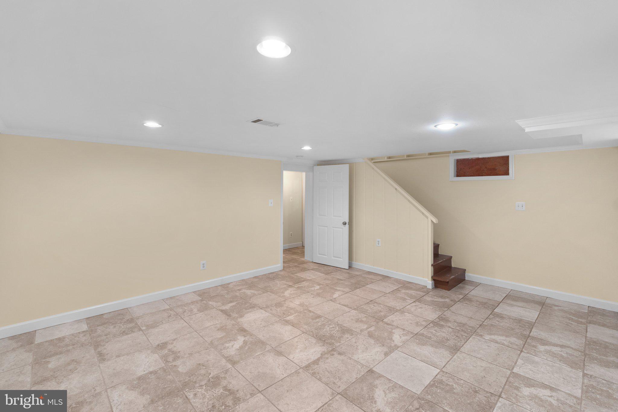 BON AIR - Residential Lease