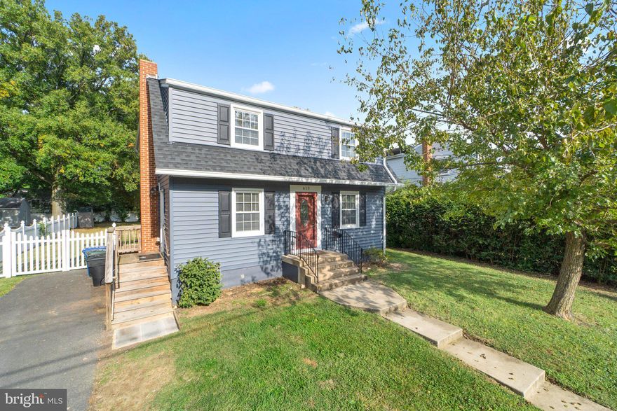 Charming & Renovated 4BR, 3.5BA Colonial in fantastic North Arlington neighborhood*Main level features hardwood floors, neutral paint tones, recessed lighting & custom built-ins with lots of sunlight streaming throughout the many windows keeps the home inviting, open & bright*Enter main doorway to spacious living room leading to kitchen nook/eatery with window seat & custom built-ins for optimal use of space & organization*Renovated Kitchen is beautiful with ample white cabinetry, granite counters & stainless steel appliances*Kitchen overlooks dining area & expansive family room with additional built-ins, a bay window bumpout & two sets of sliding glass doors leading to fantastic backyard! Upper level features much the same in high-end upgrades with hardwood floors, recessed lighting & ceiling fans in each bedroom along with neutral, tasteful paint tones throughout*Fall in love with the enormously oversized primary suite featuring bay window seat, walk-in closet & stunning spa-like bathroom with quartz counters vanity, tiled floors, soaking sub & separate shower*Three additional bedrooms upper level share one updated full bathroom & laundry room*Head down to lower level featuring large tiled floor rec room, full bathroom, second laundry area & storage room*Huge fenced in backyard on large level lot with tree foliage in back*Superb location, enjoy the fantastic Arlington lifestyle, convenient to everything*Walk to Ballston, bike to DC or Falls Church, with easy access to Bluemont Junction trail walking &bike path, as well as Bluemont Park*Incredible dining, shopping & entertainment that Clarendon & Ballston Quarter have to offer right at your fingertips*Short commute to Tysons, New Amazon Global Headquarters, Pentagon, National Airport & DC*Easy access to I395, Rt 50, Rt 66 & Ballston metro station! 

Available for lease 8.10.23*