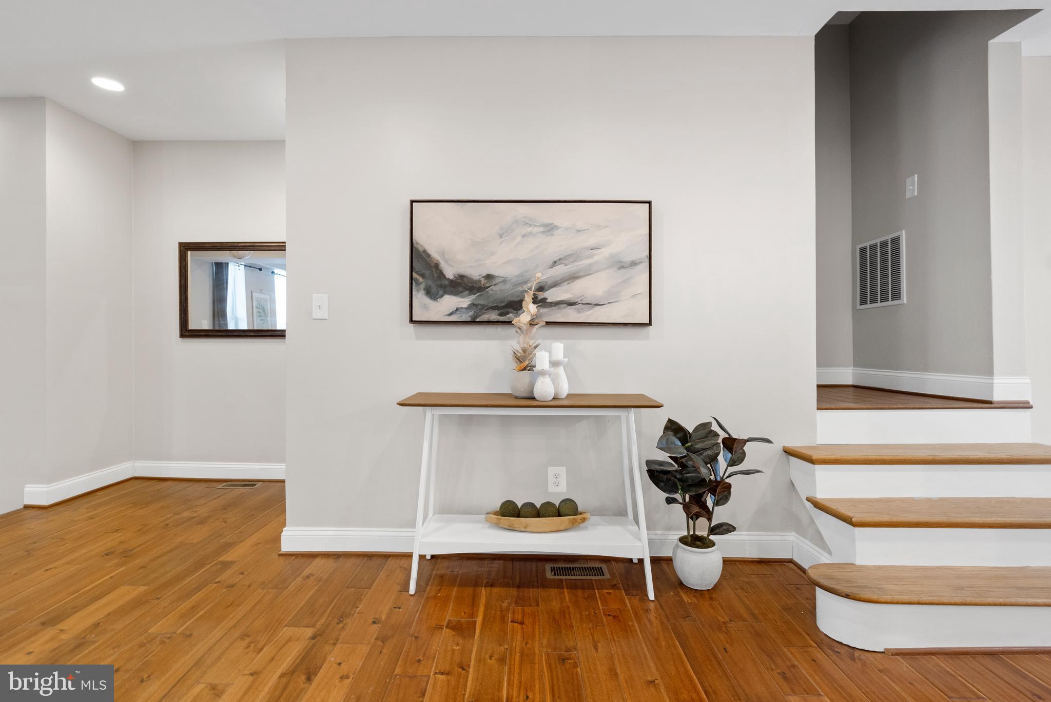 RESERVOIR HILL - Residential