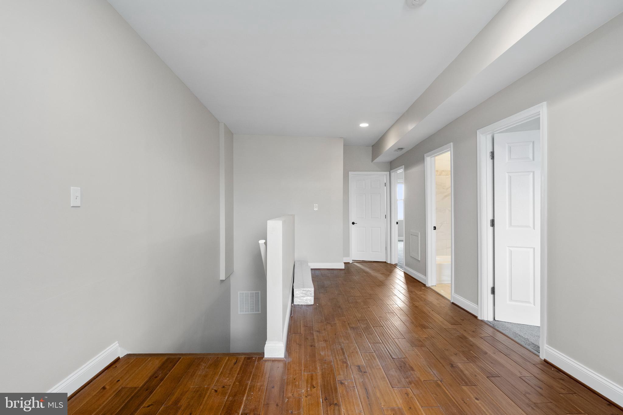 RESERVOIR HILL - Residential