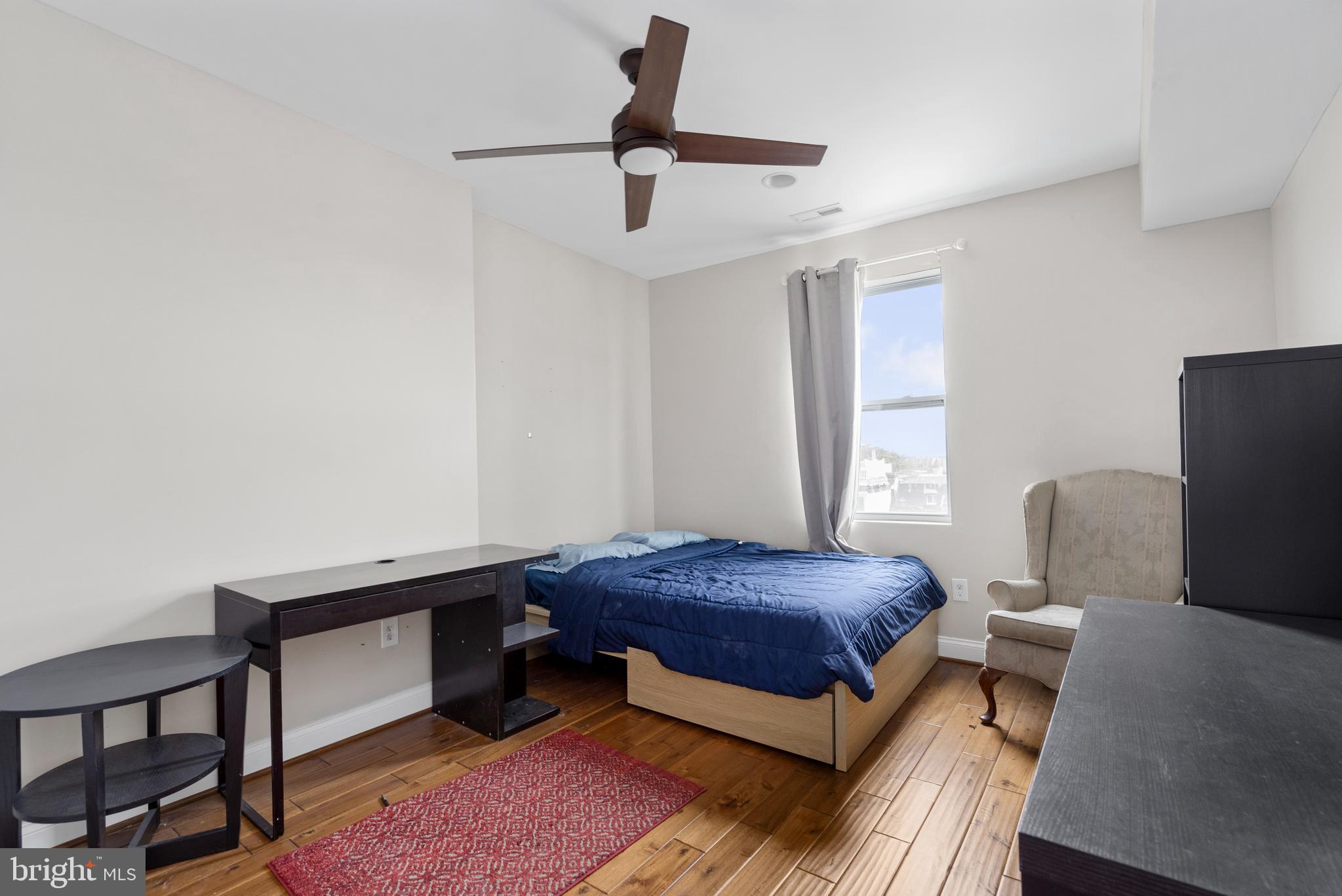 RESERVOIR HILL - Residential