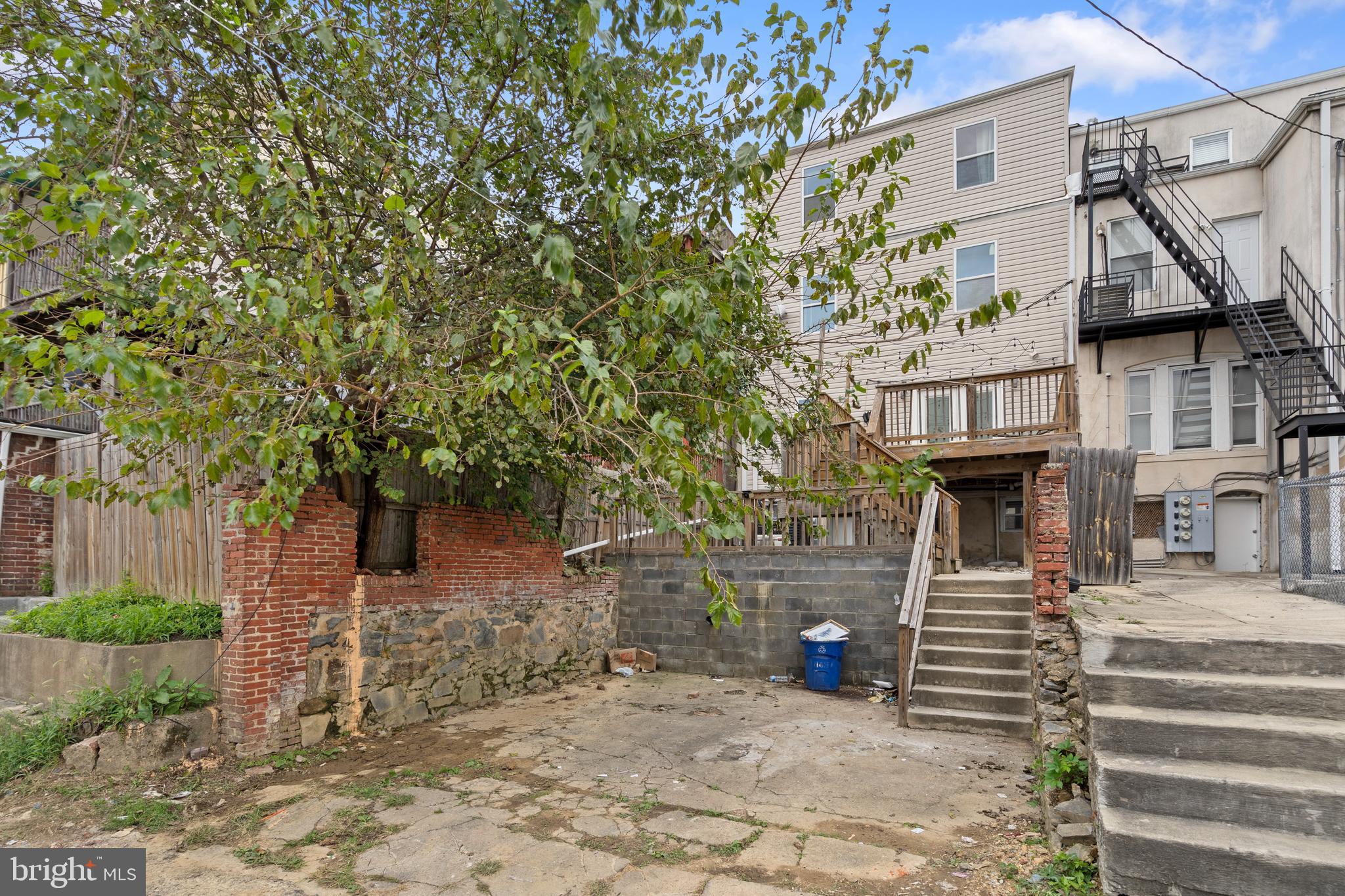 RESERVOIR HILL - Residential