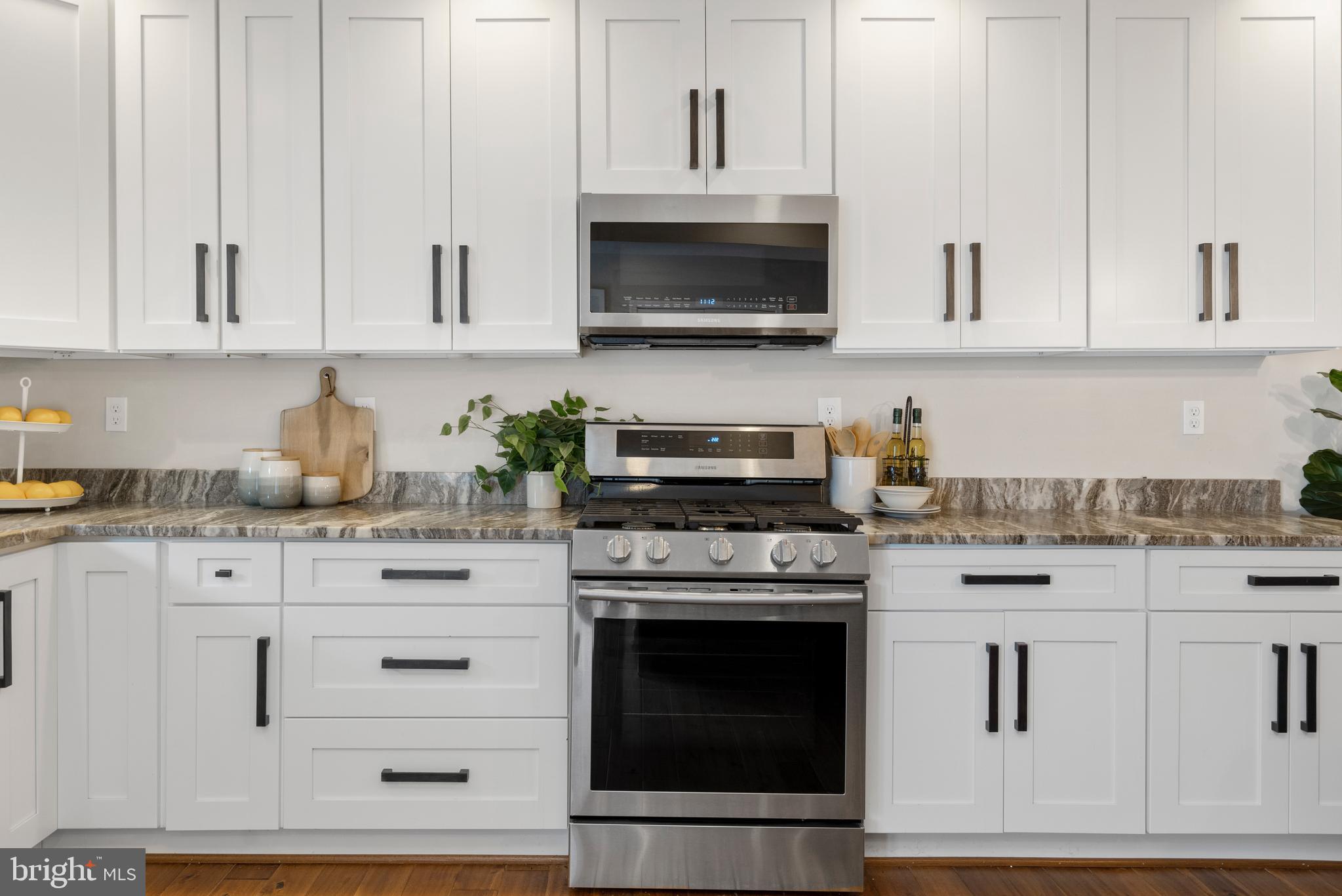 RESERVOIR HILL - Residential