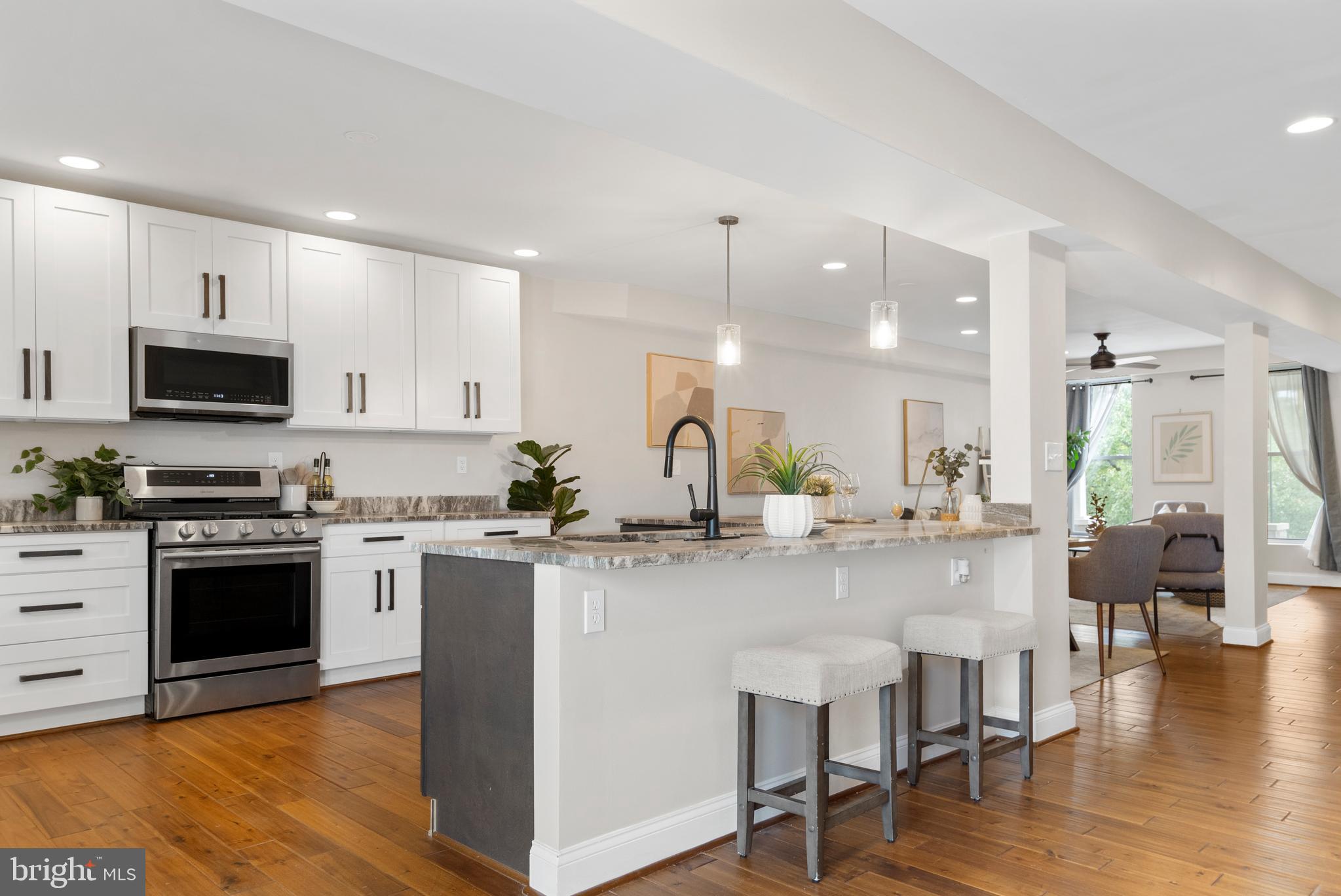 RESERVOIR HILL - Residential