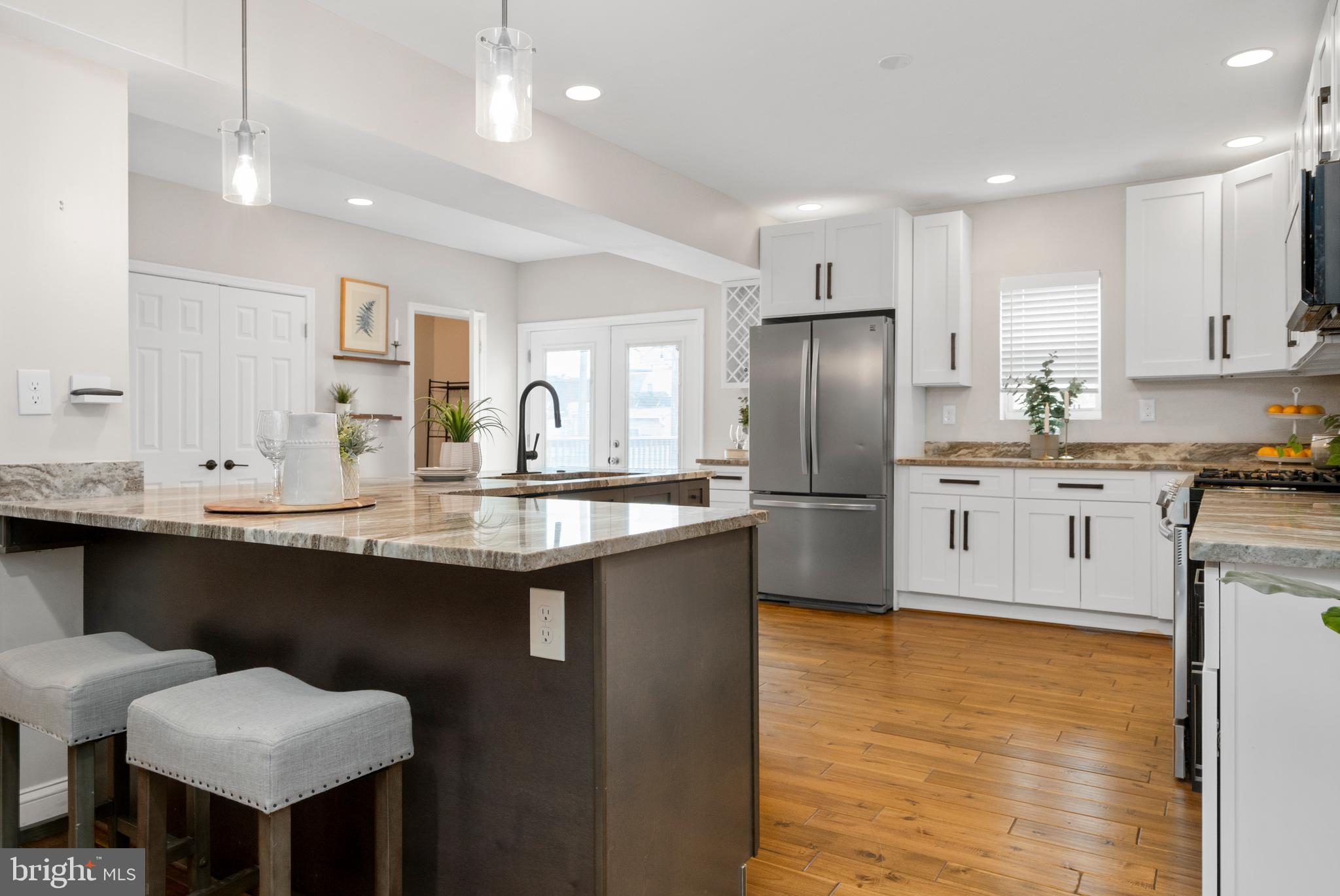 RESERVOIR HILL - Residential