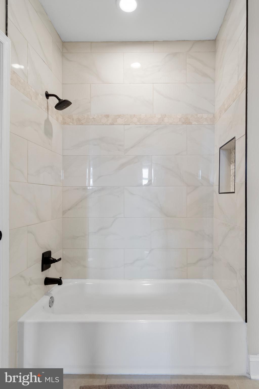 RESERVOIR HILL - Residential