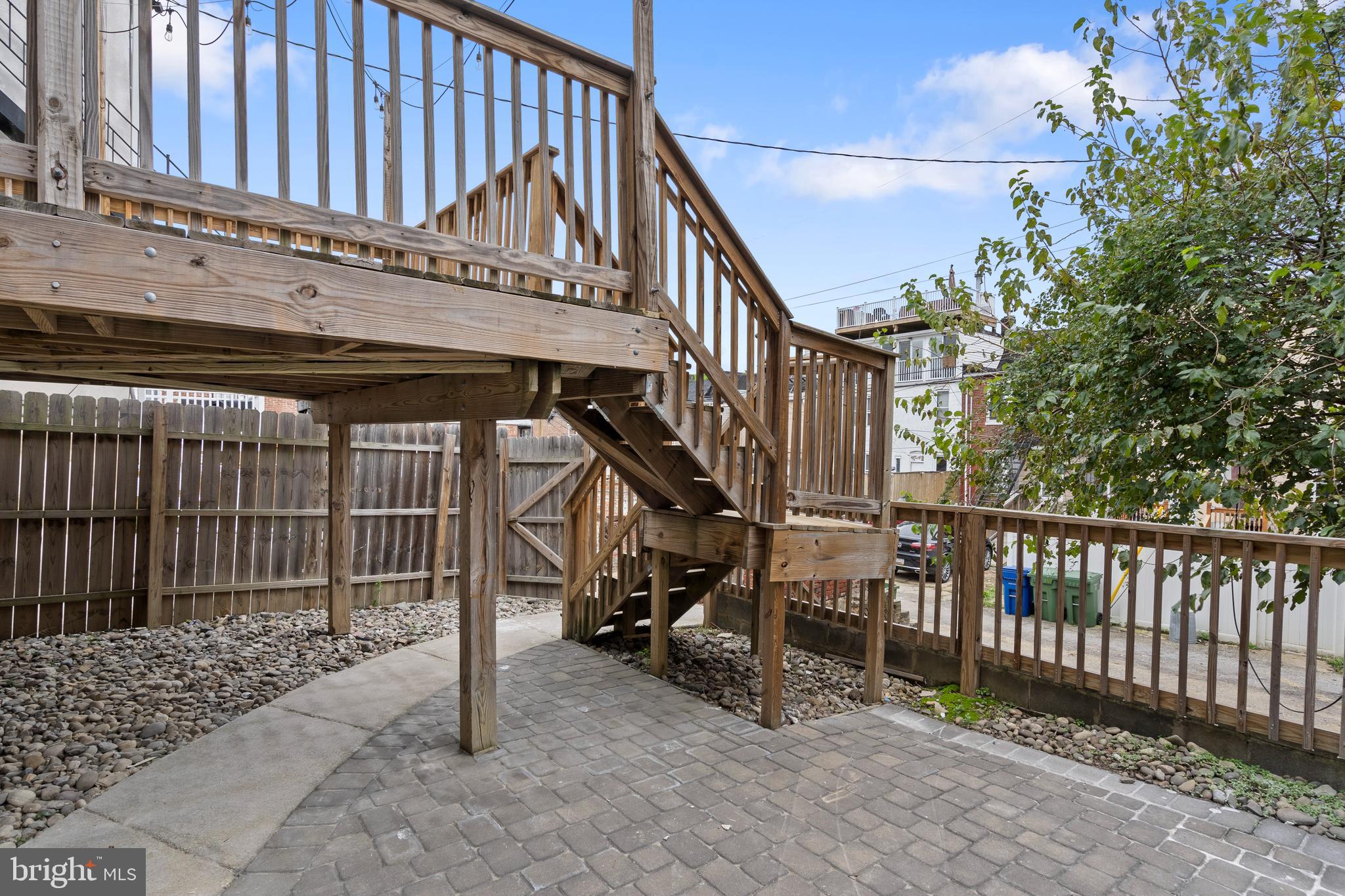 RESERVOIR HILL - Residential