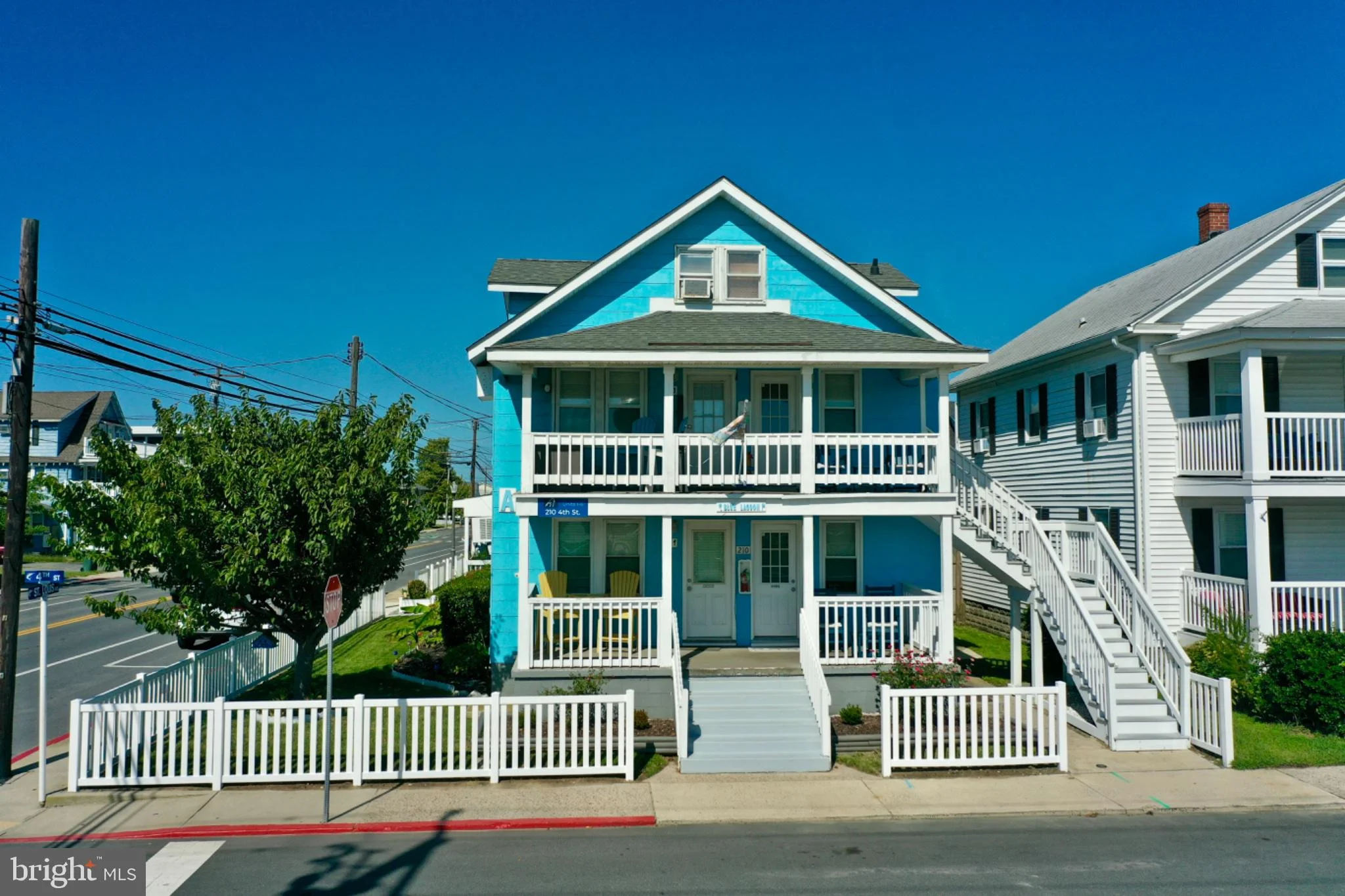 210 4th Street Unit 2