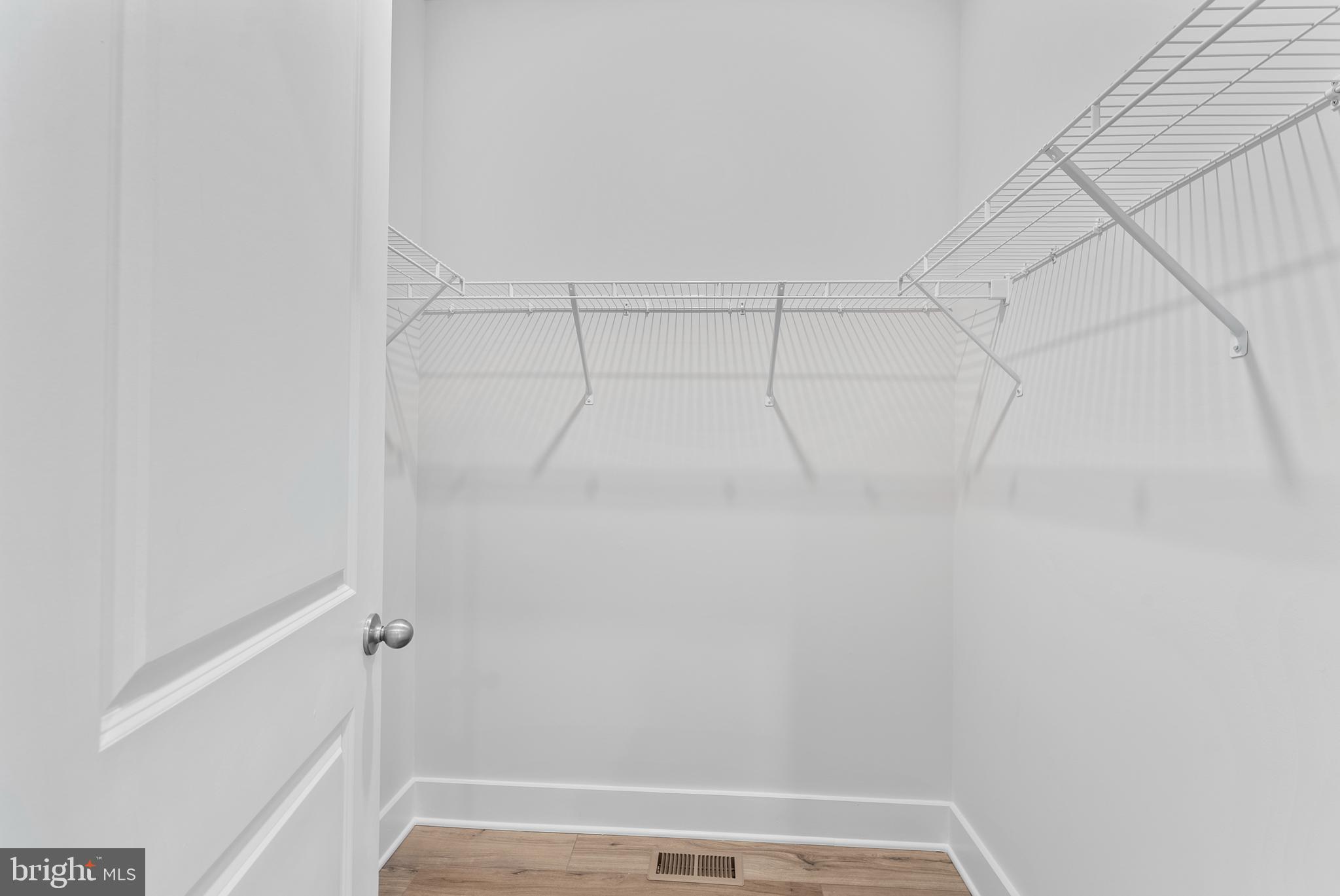 LOCKE LANDING - Residential Lease