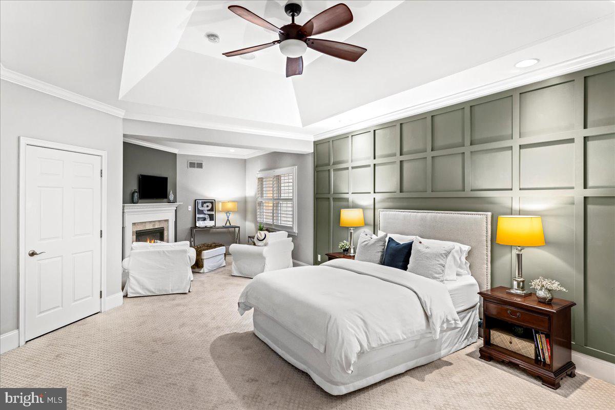 UPPER MOUNTAIN ESTS - Residential