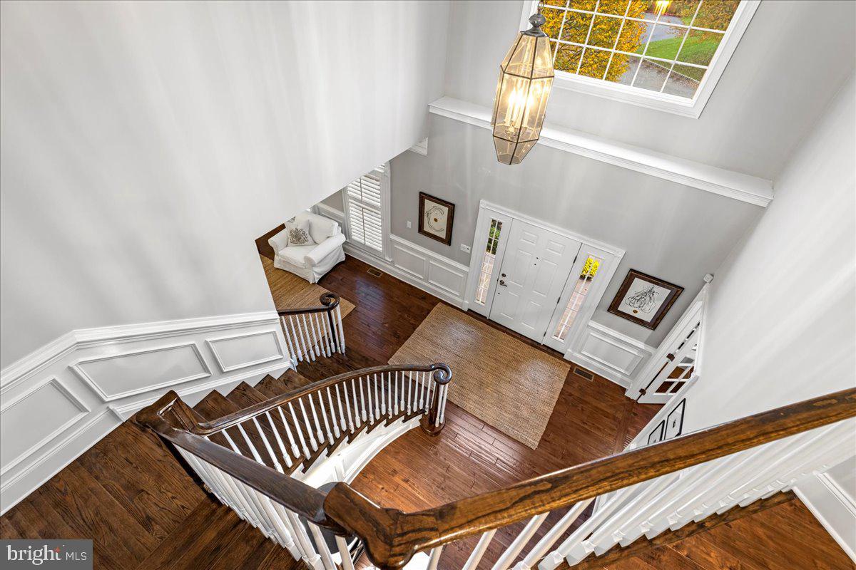 UPPER MOUNTAIN ESTS - Residential