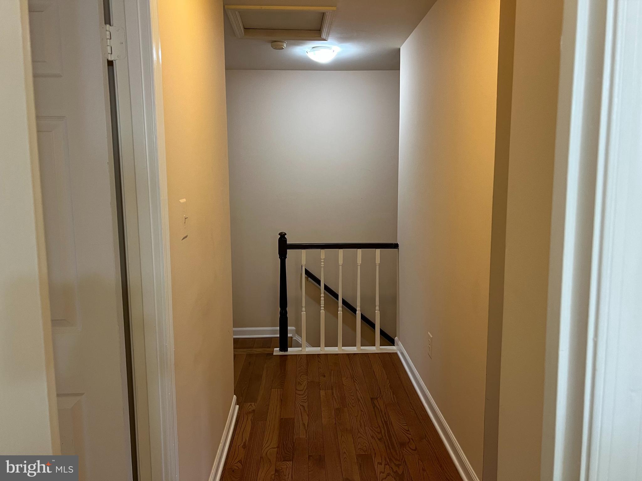 OLD GEORGETOWN VILLAGE - Residential Lease