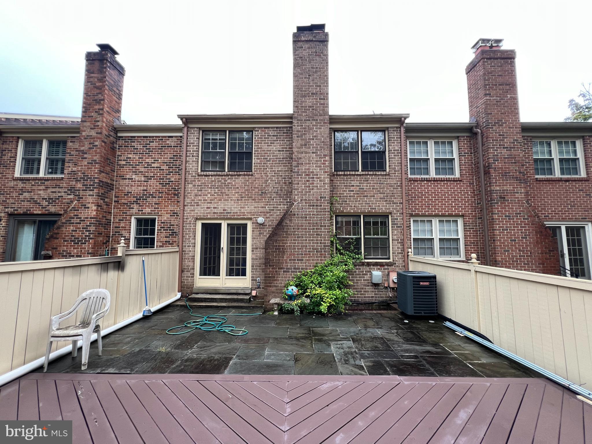 OLD GEORGETOWN VILLAGE - Residential Lease