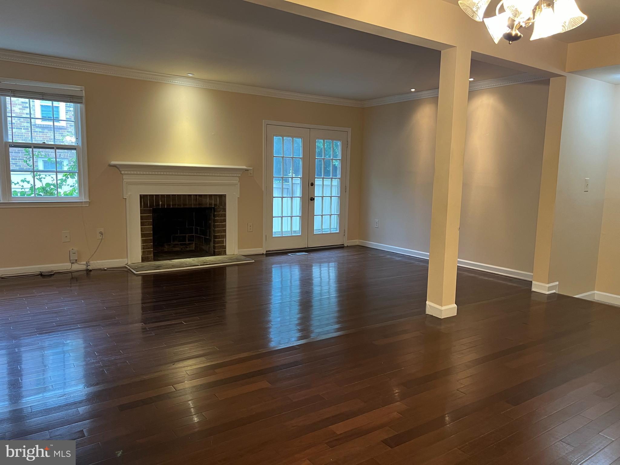 OLD GEORGETOWN VILLAGE - Residential Lease