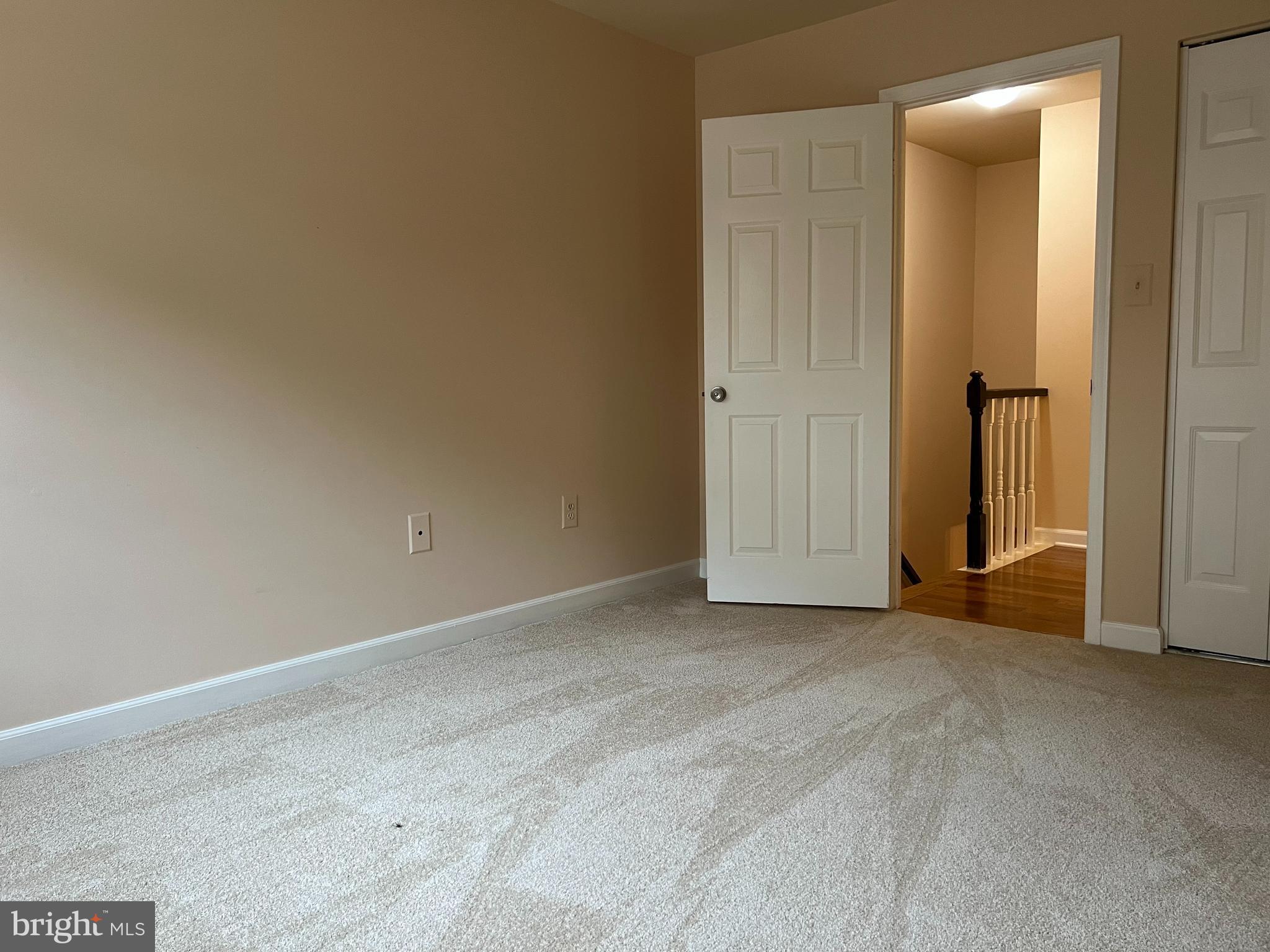 OLD GEORGETOWN VILLAGE - Residential Lease