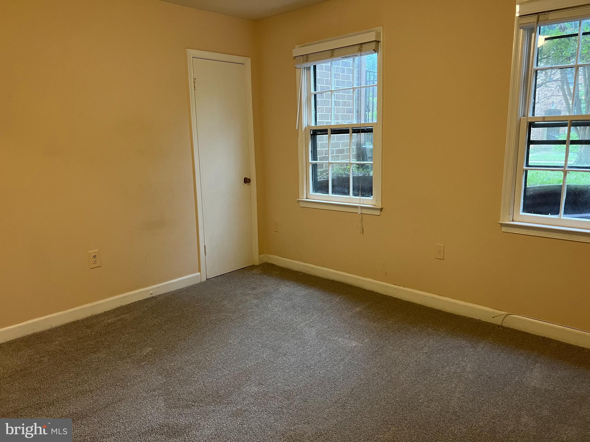 OLD GEORGETOWN VILLAGE - Residential Lease