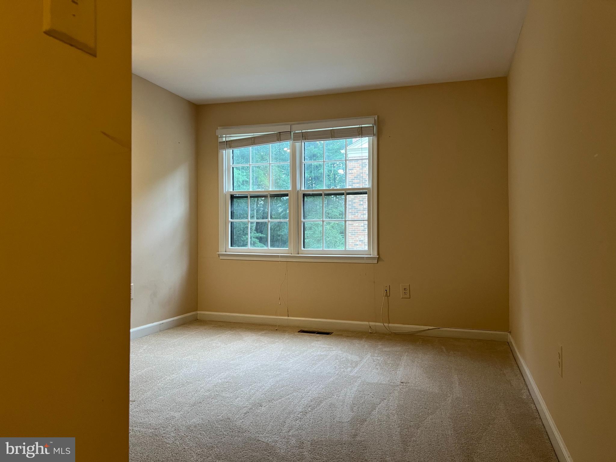 OLD GEORGETOWN VILLAGE - Residential Lease