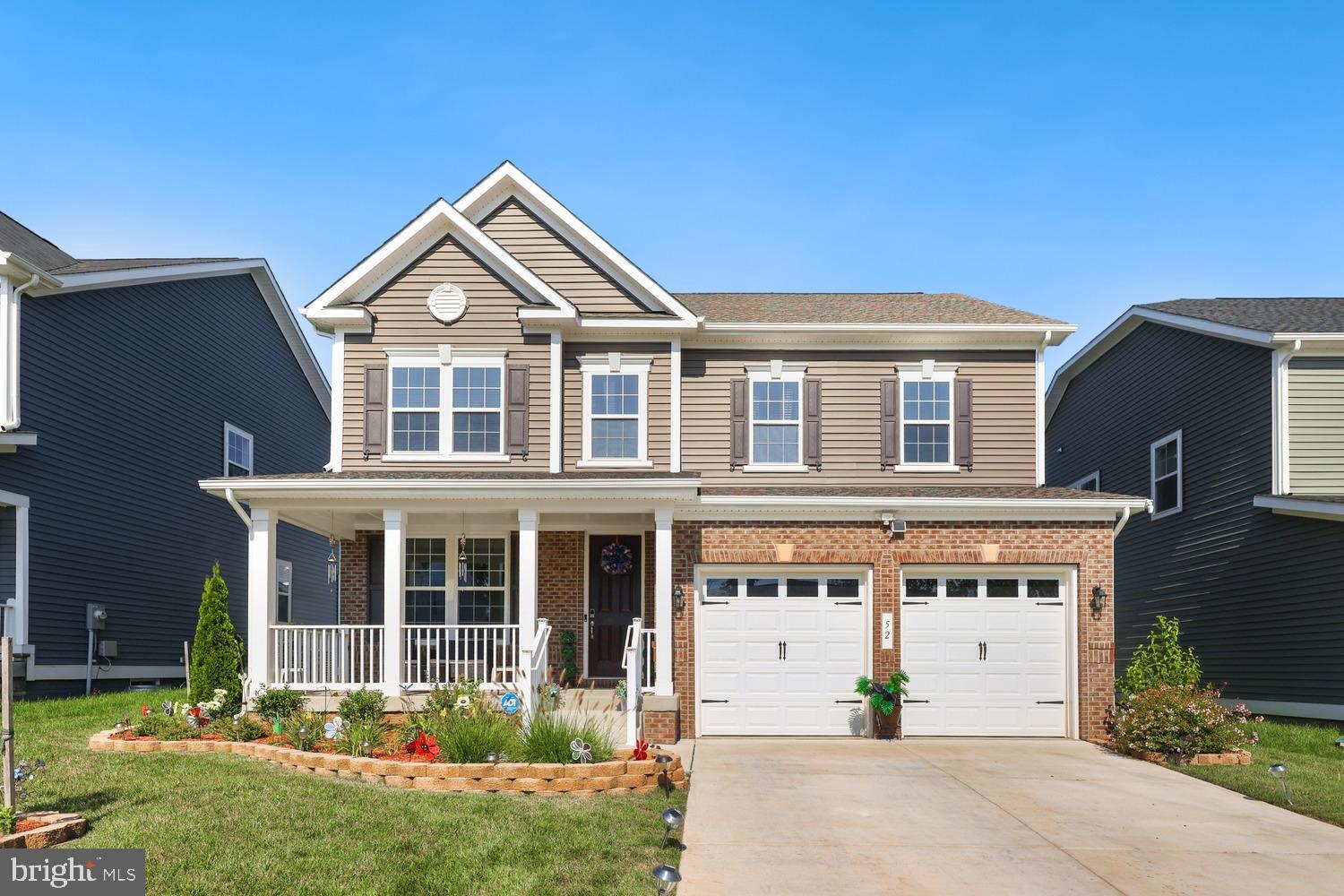52 SPICEBUSH WAY