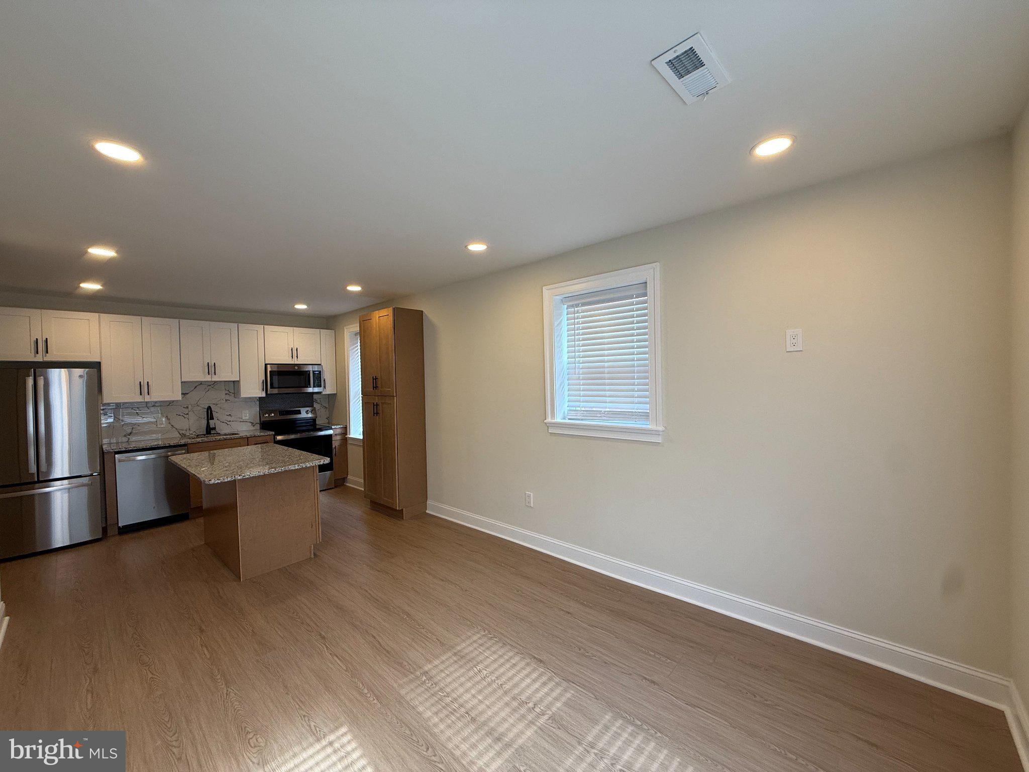 1402 S 54TH STREET