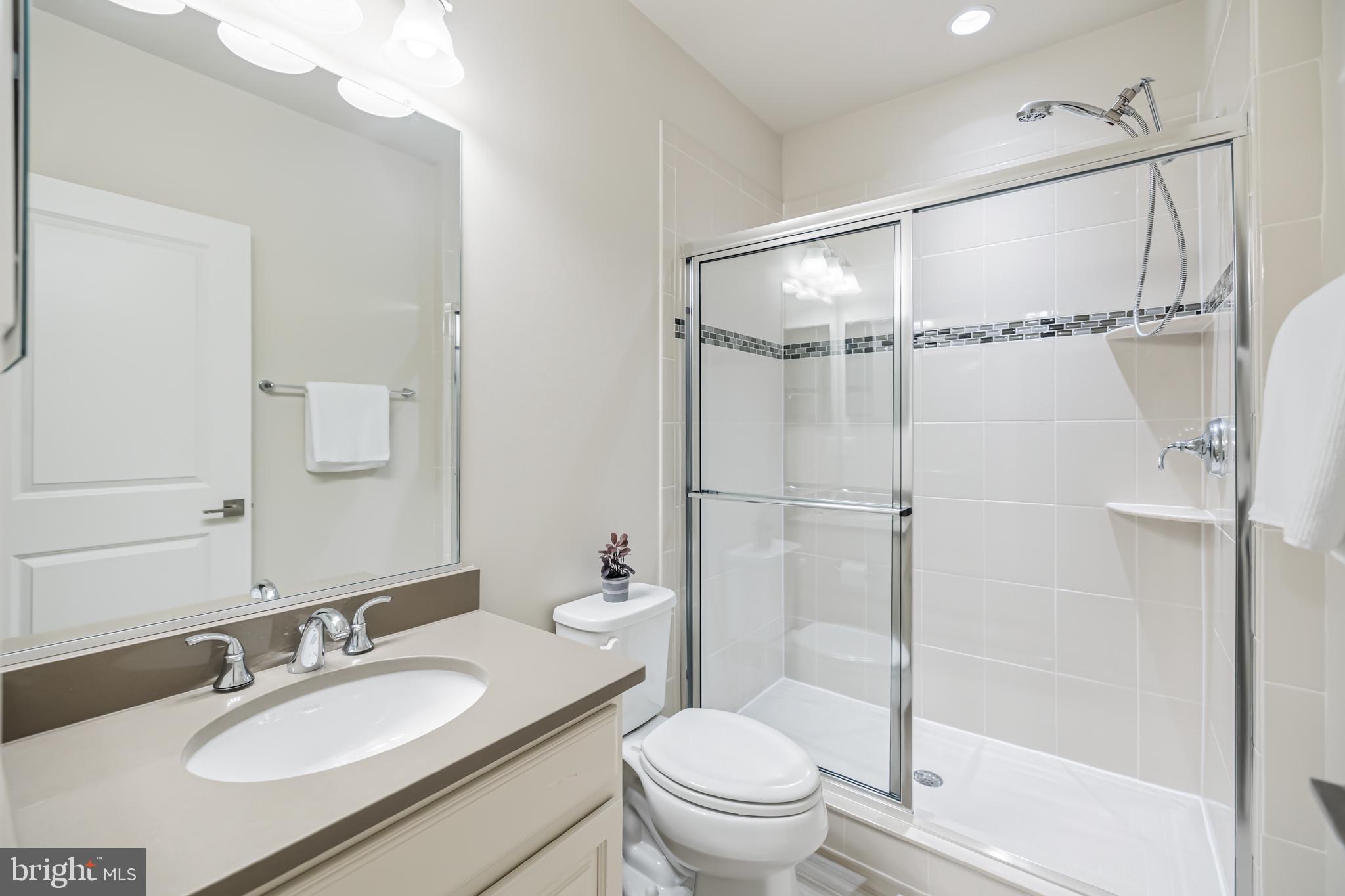 LOUDOUN VALLEY ESTATES 2 - Residential