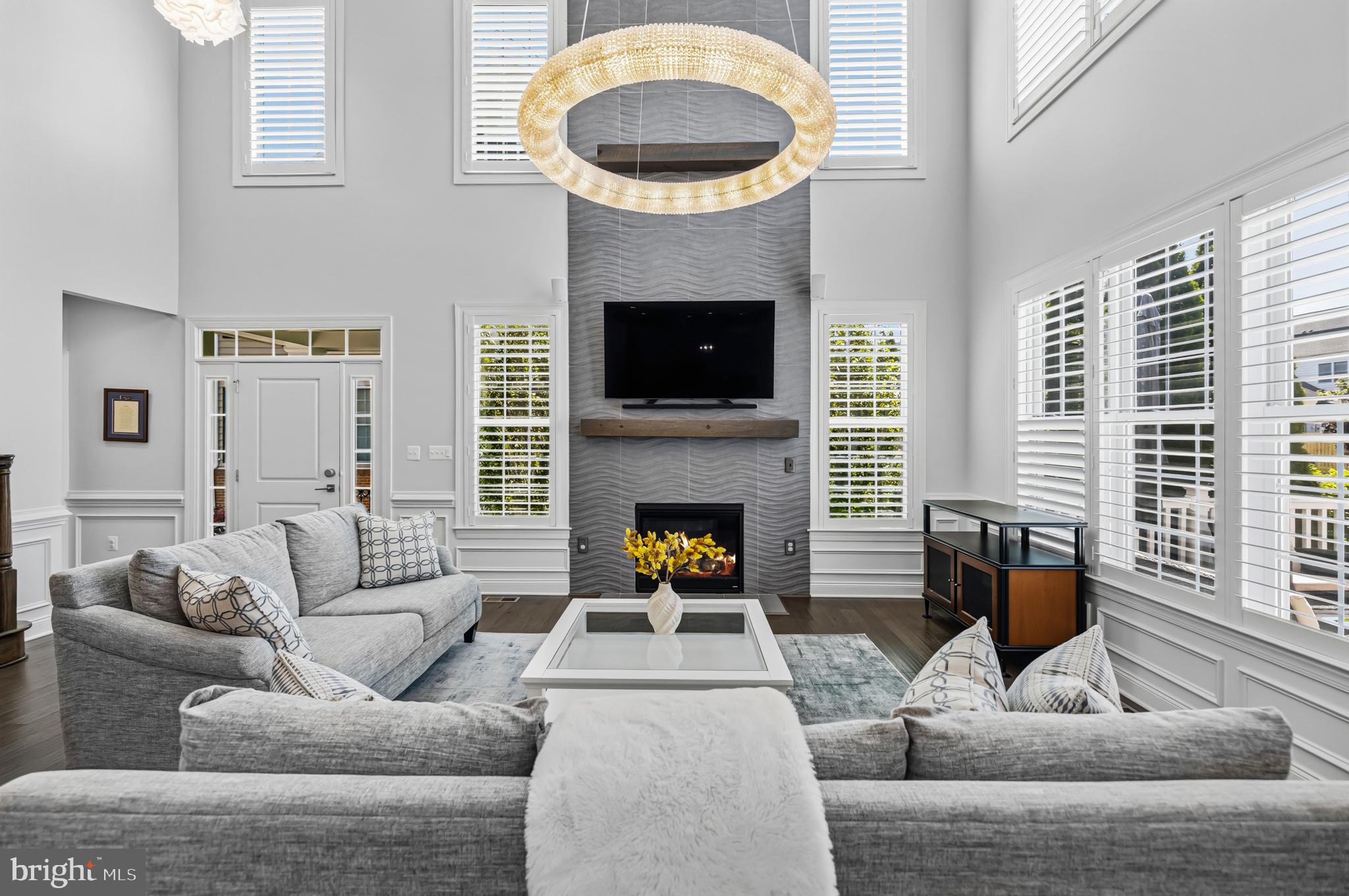 LOUDOUN VALLEY ESTATES 2 - Residential