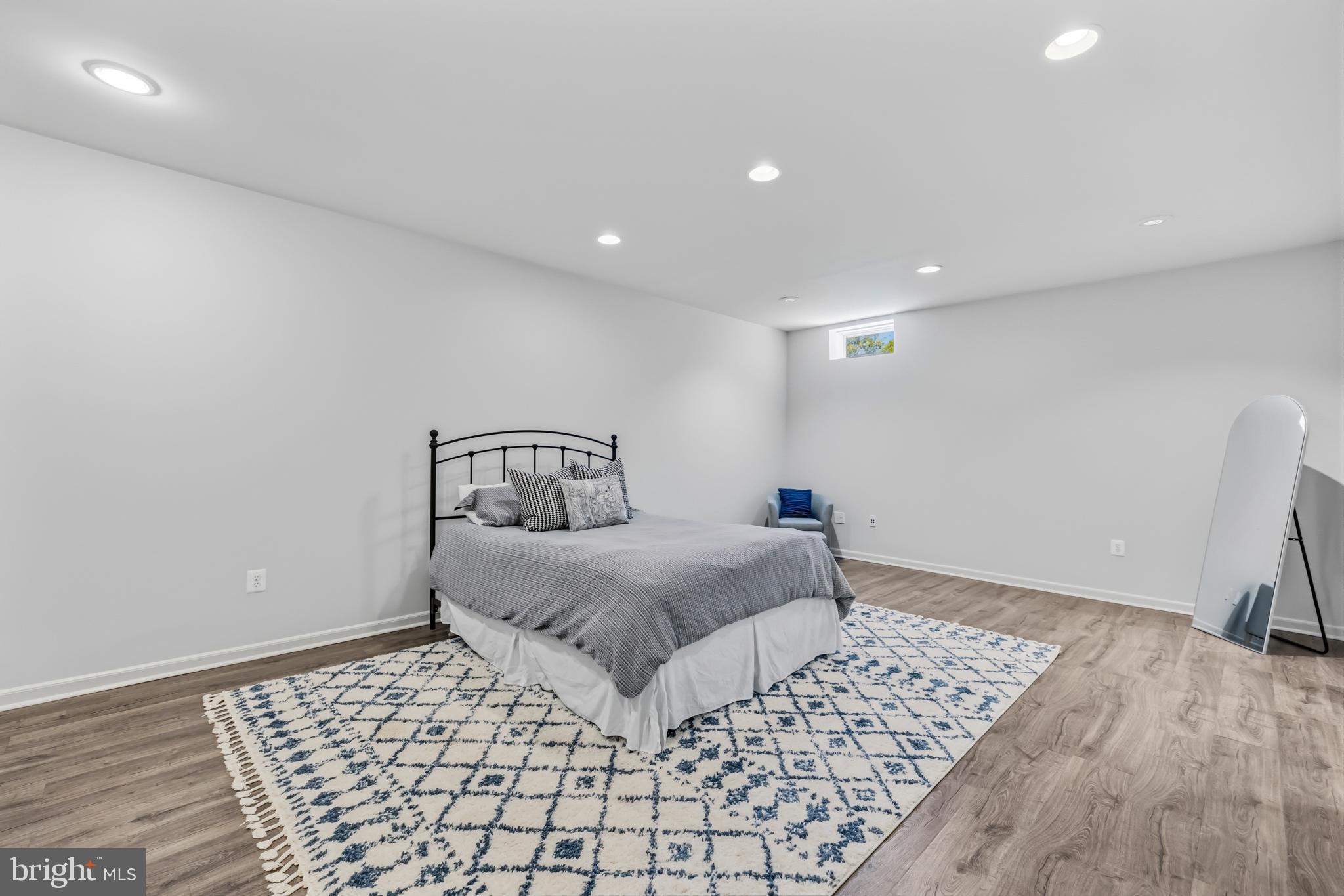 LOUDOUN VALLEY ESTATES 2 - Residential