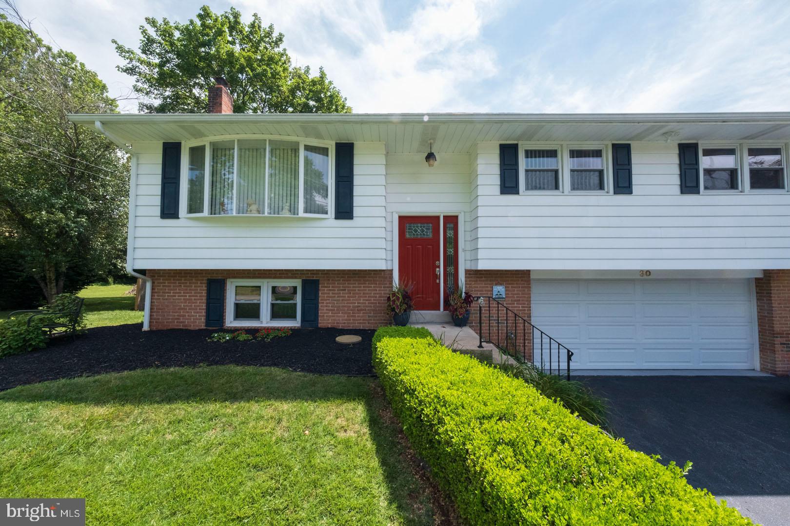 DEVON GREEN - Residential