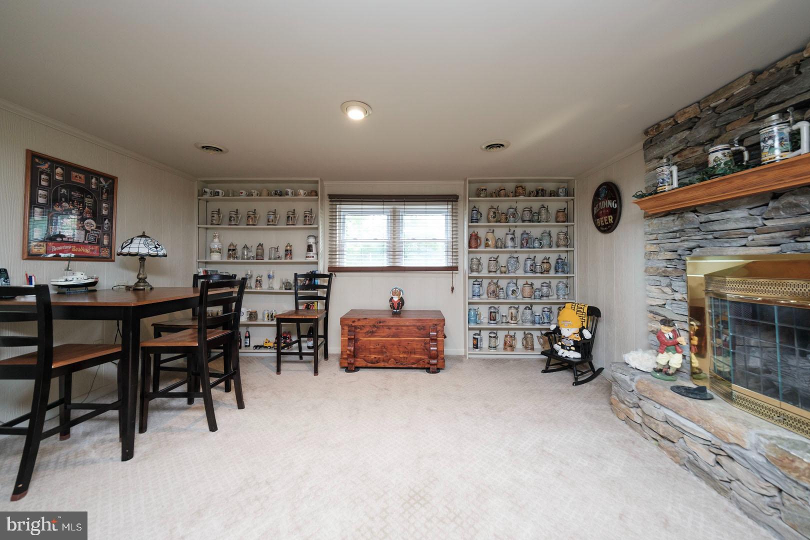 DEVON GREEN - Residential