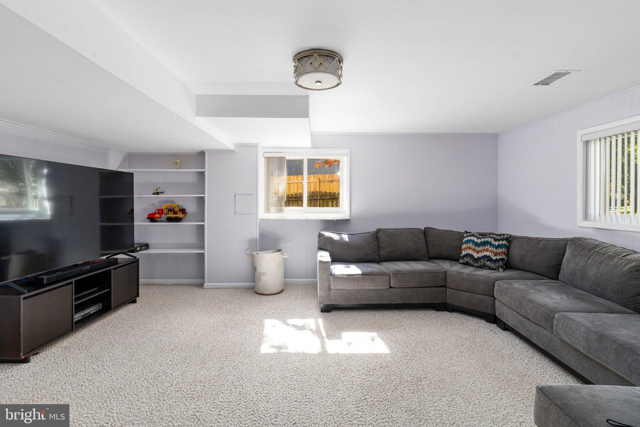 ASPEN HILL PARK - Residential