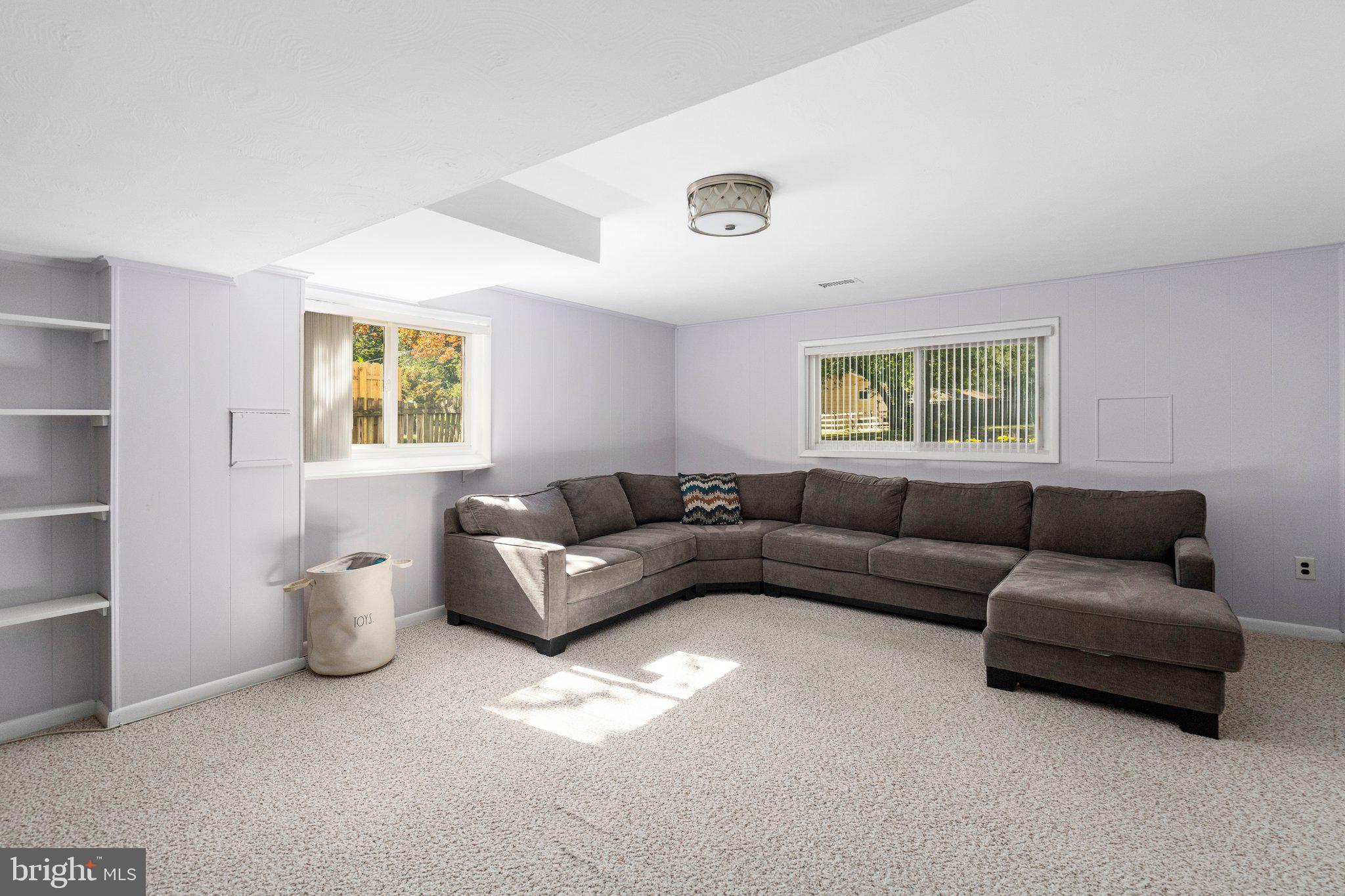 ASPEN HILL PARK - Residential