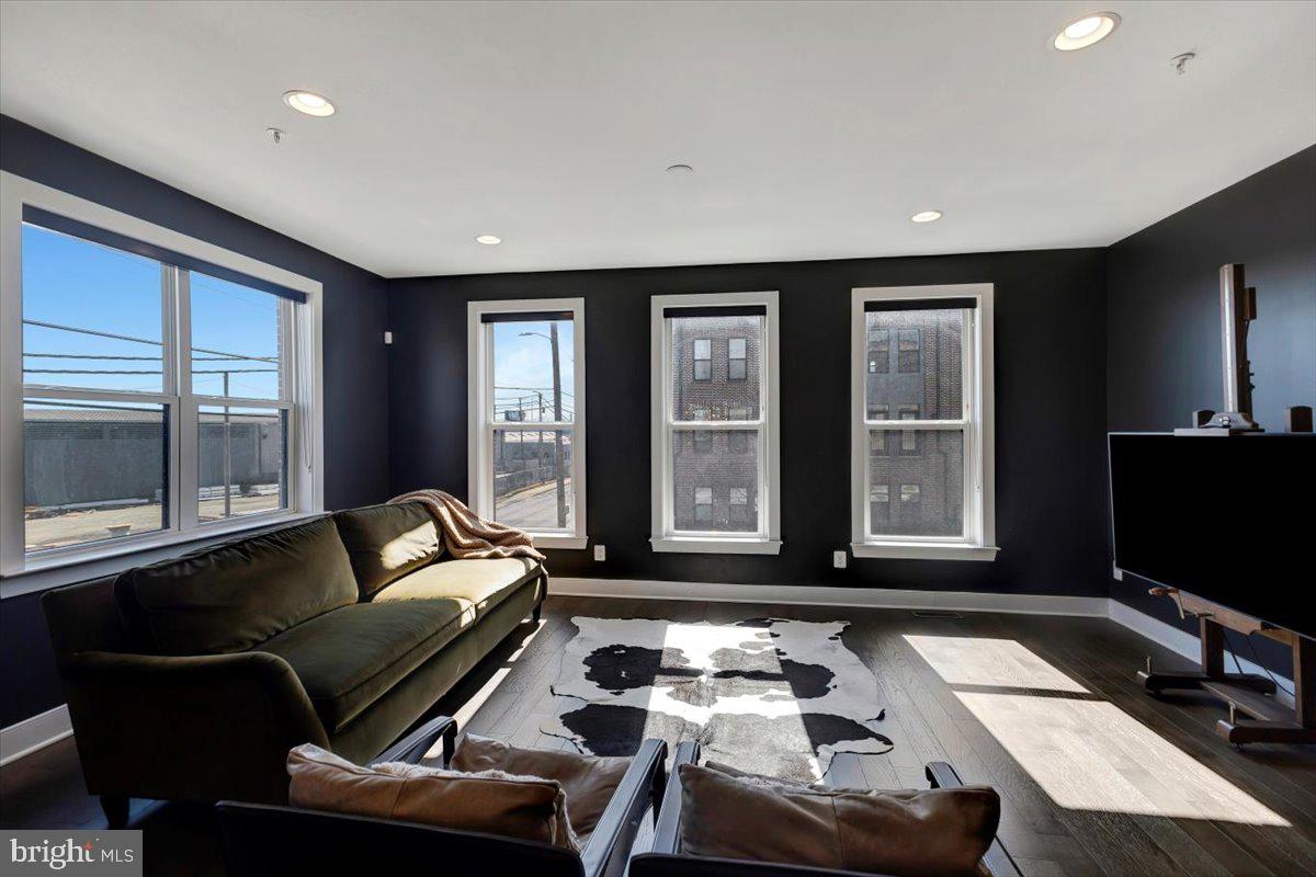 BREWERS HILL - Residential