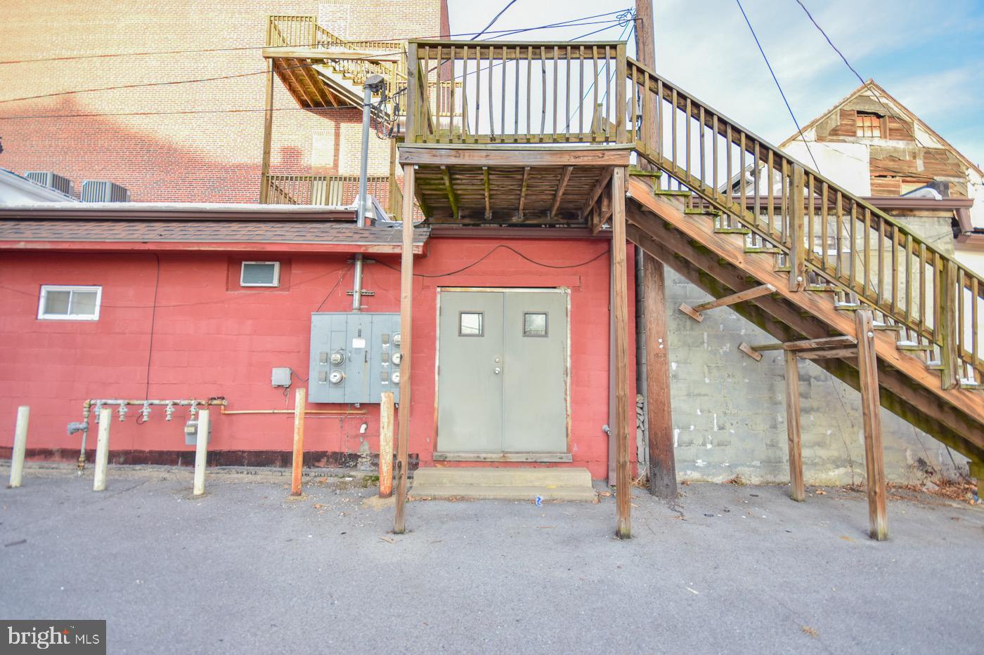 NONE AVAILABLE - Commercial Lease