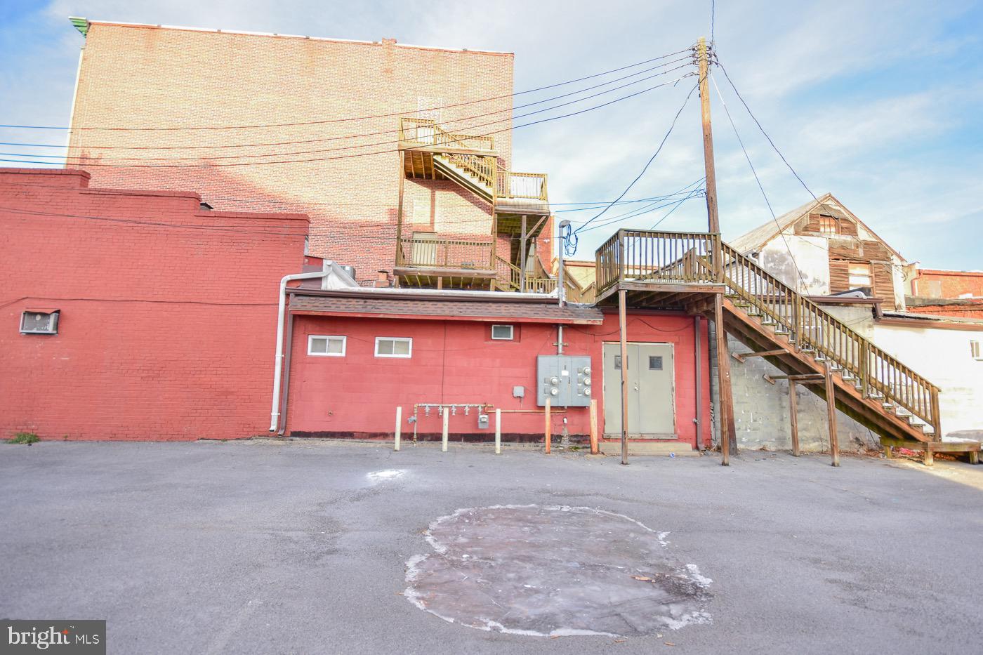 NONE AVAILABLE - Commercial Lease