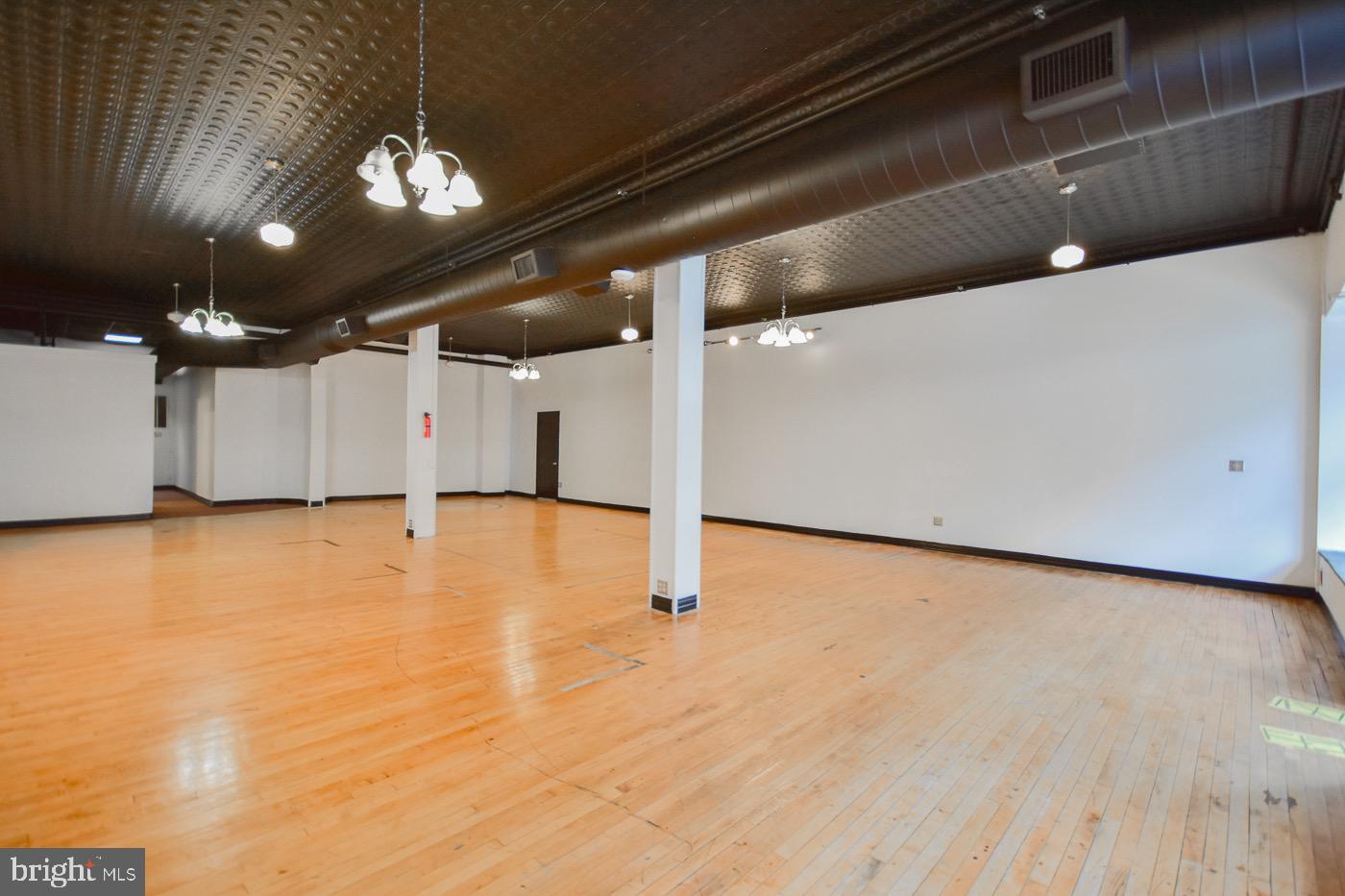 NONE AVAILABLE - Commercial Lease