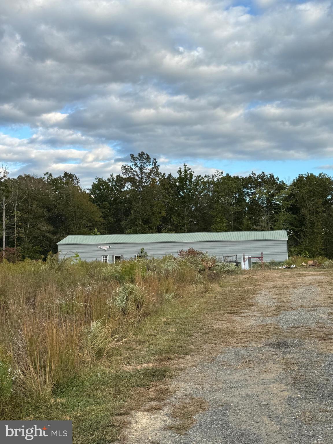 284 BOULDER SPRINGS LANE