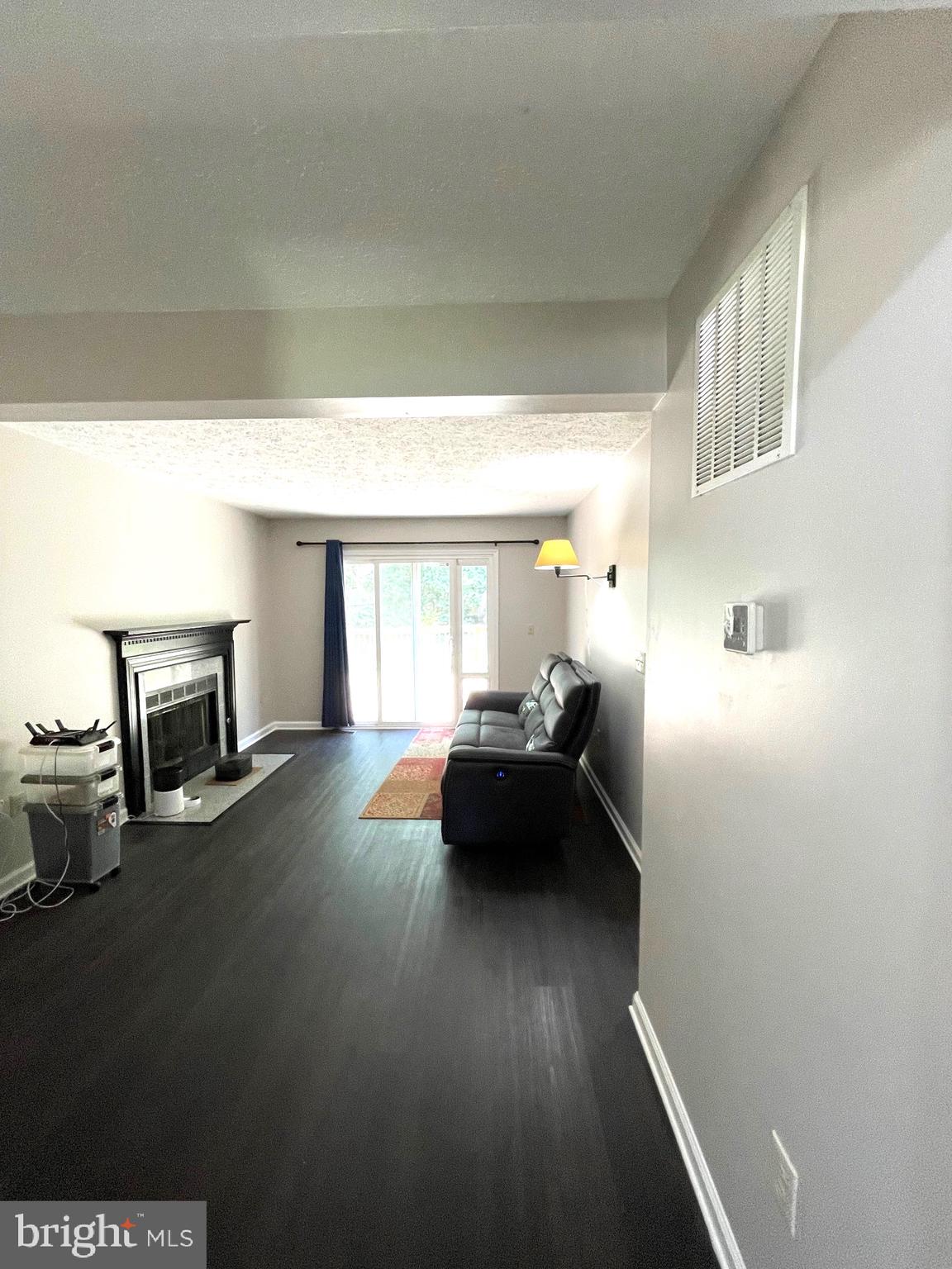 DUMFRIES - Residential Lease