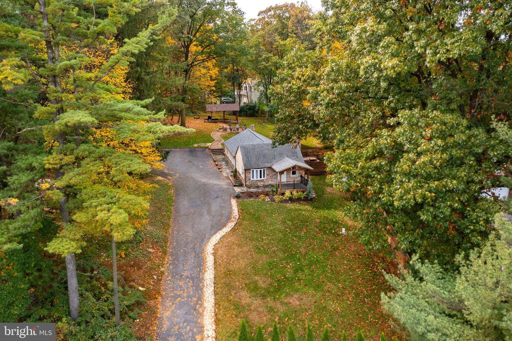 Photo of 620 Lancaster Pike, NEW PROVIDENCE, PA 17560 (MLS # PALA2068710)