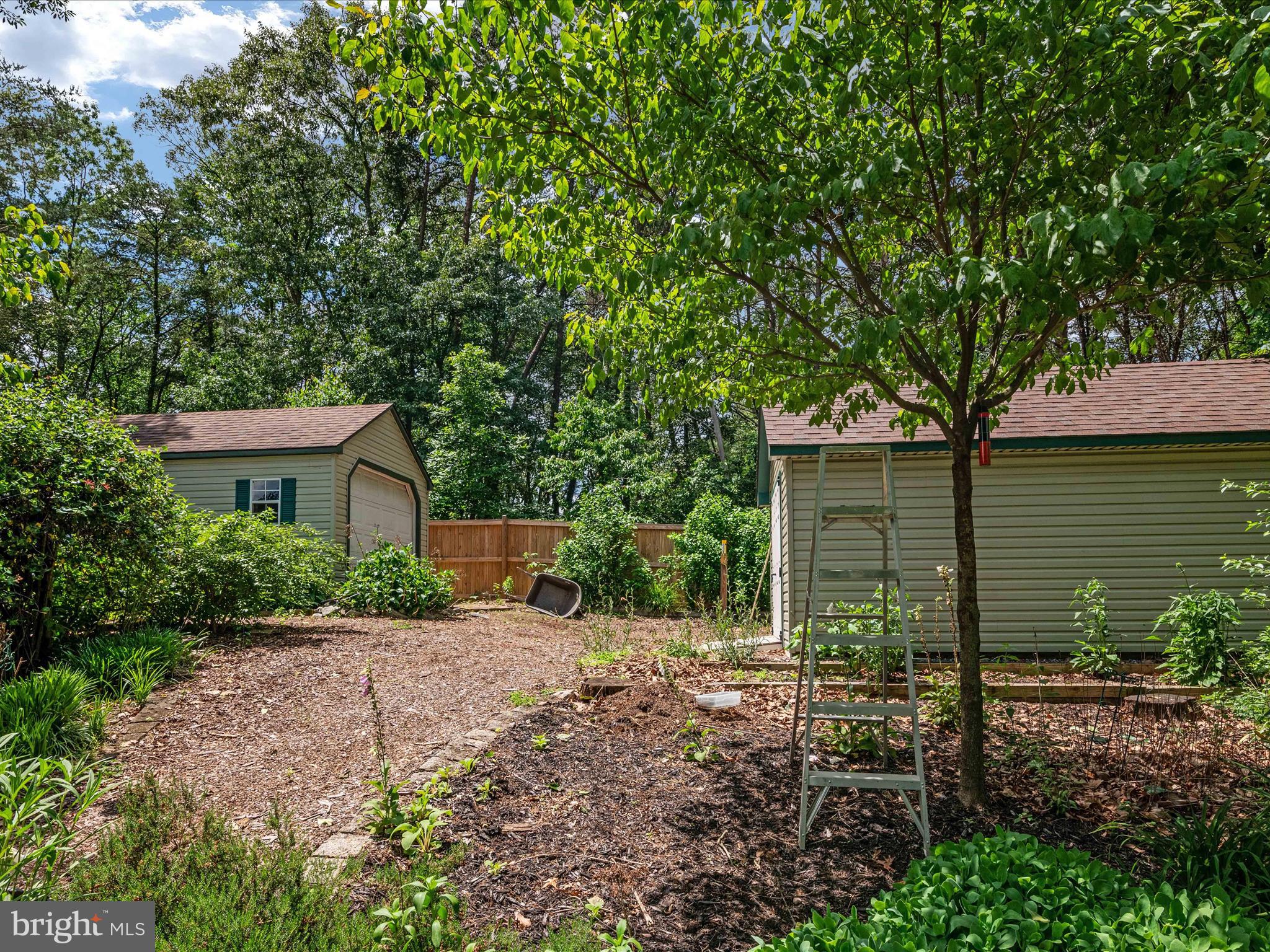 PEACH ORCHARD - Residential