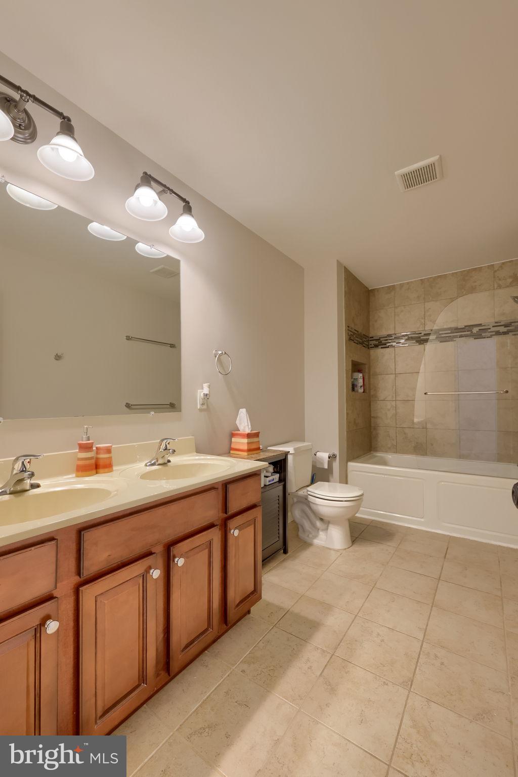 WORTHINGTON - Residential