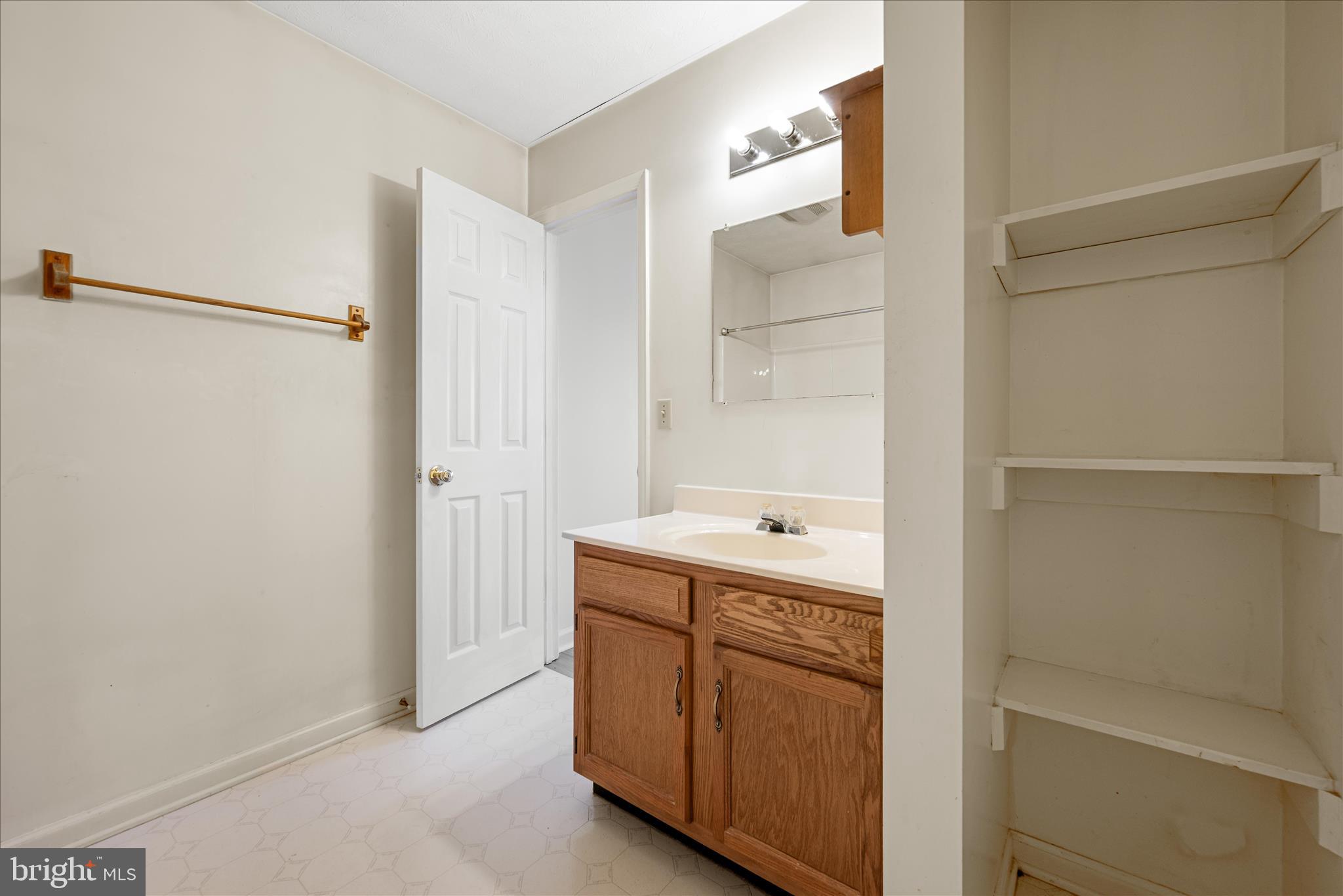 BUNKER HILL HEIGHTS - Residential