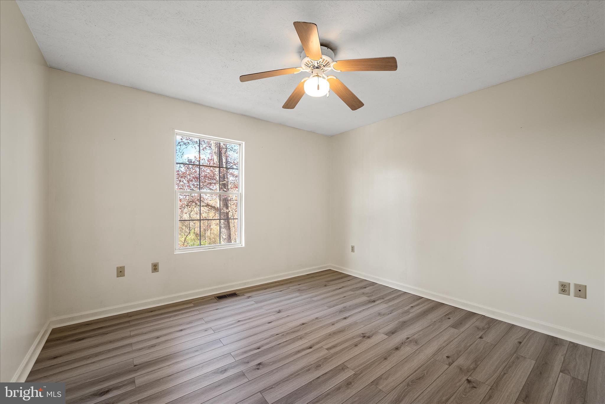 BUNKER HILL HEIGHTS - Residential